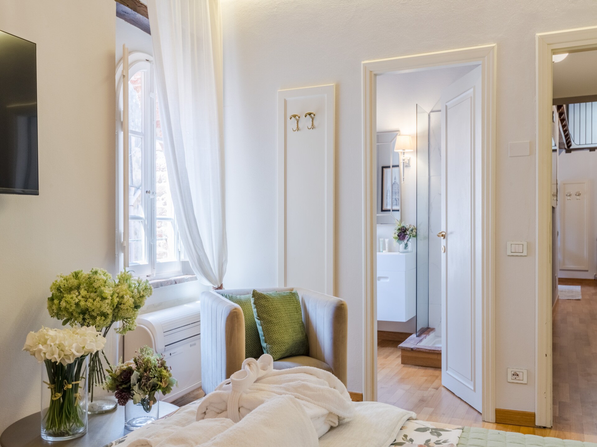 Historisch appartement in kunstwijk Lucca met modern comfort - foto 16