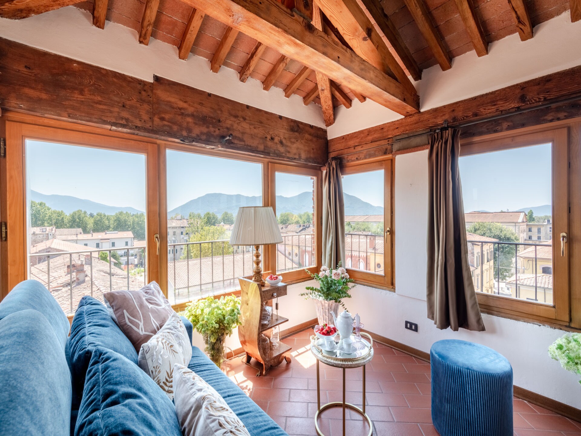 Horizon Vista Penthouse: Luxe verblijf aan de golfbaan in centrum Lucca - foto 17