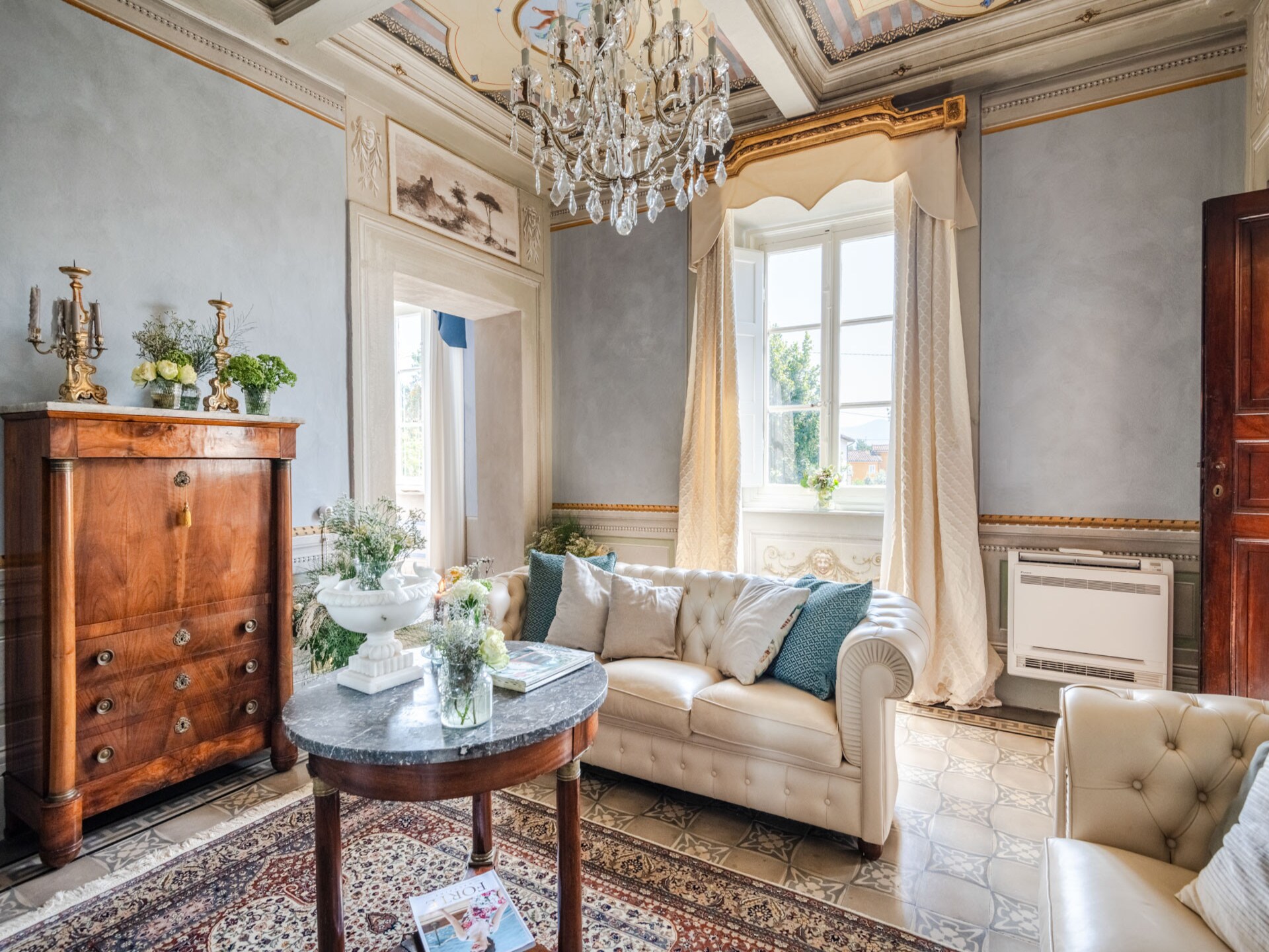 Historische villa aan de voet van Lucca met panoramisch uitzicht en zwembad - foto 29