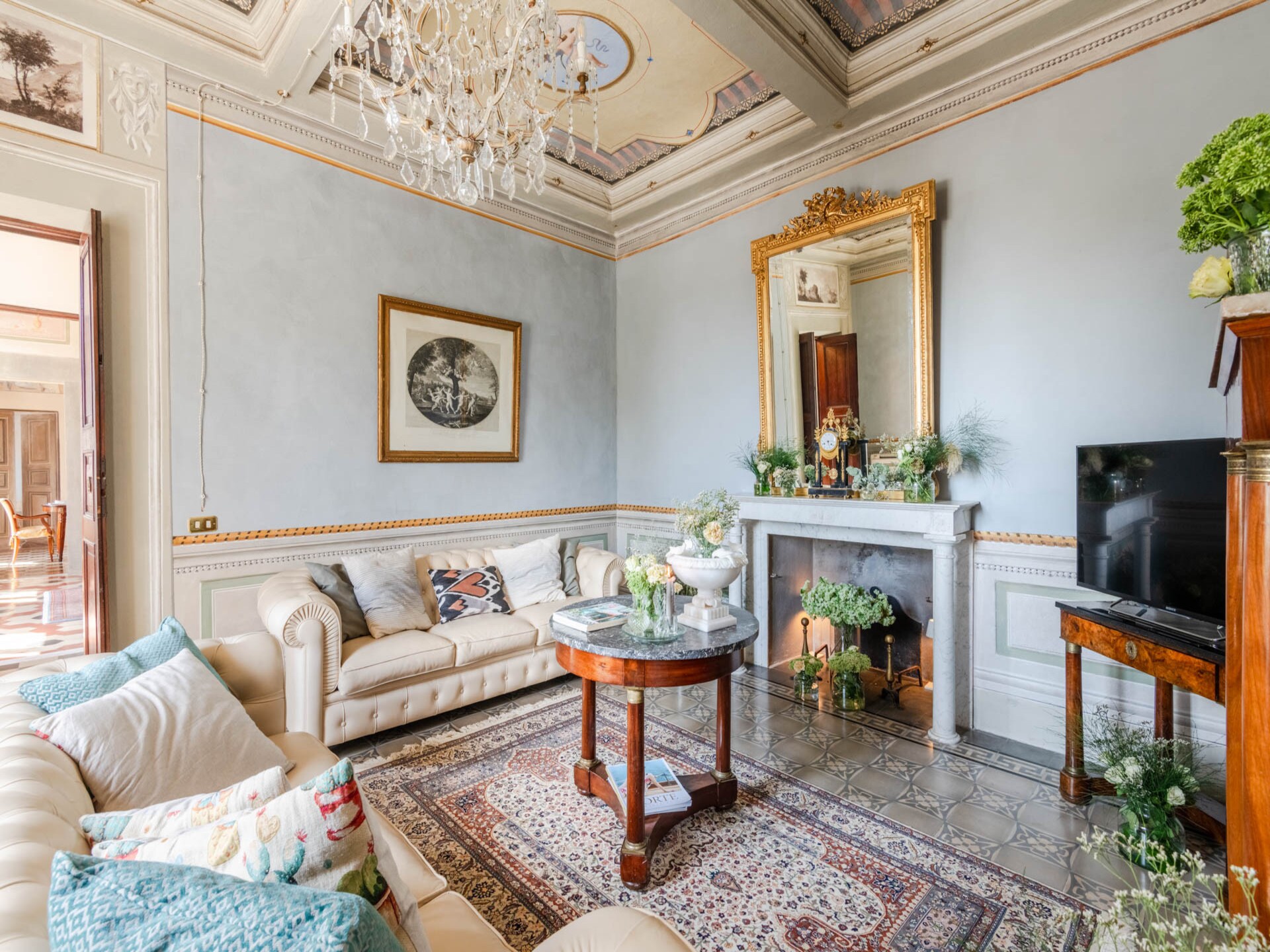 Historische villa aan de voet van Lucca met panoramisch uitzicht en zwembad - foto 31