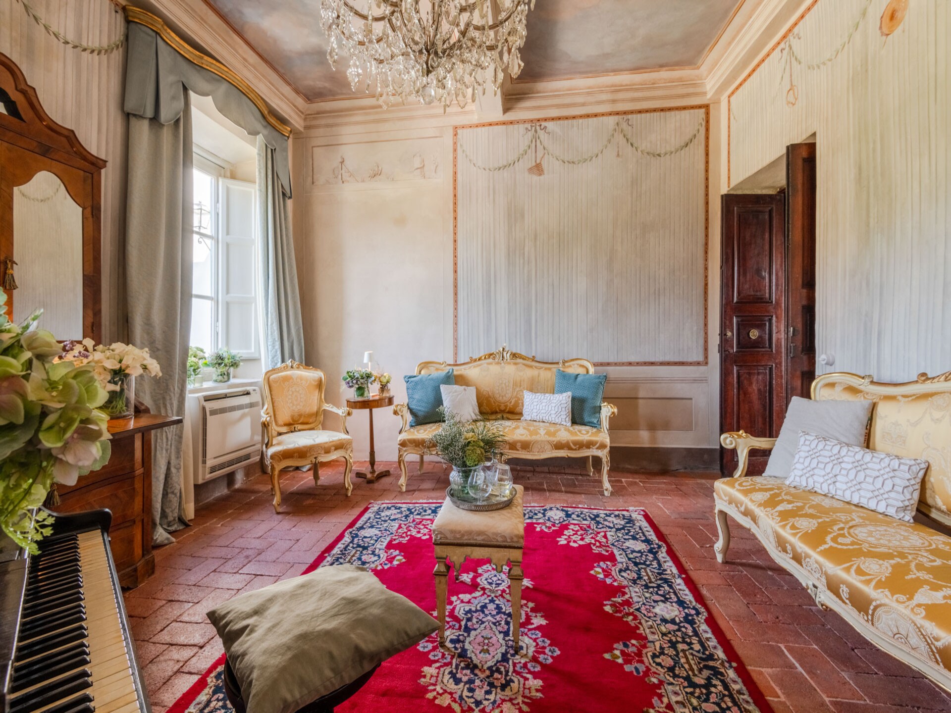 Historische villa aan de voet van Lucca met panoramisch uitzicht en zwembad - foto 36