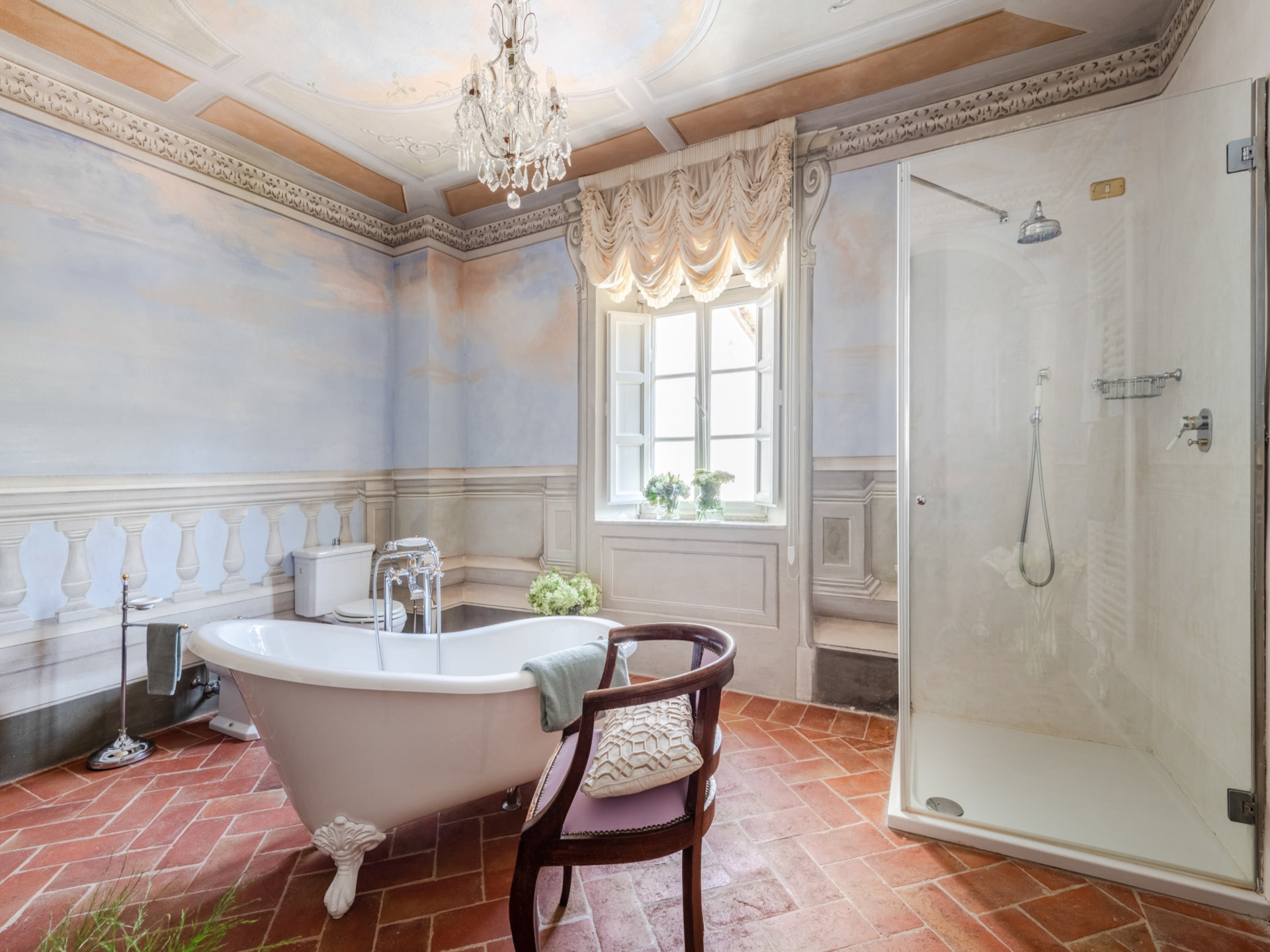 Historische villa aan de voet van Lucca met panoramisch uitzicht en zwembad - foto 61