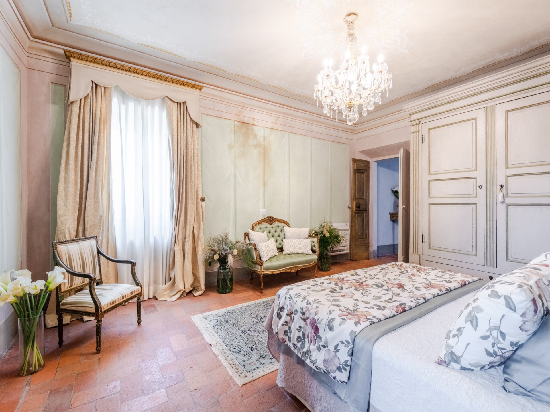 Historische villa aan de voet van Lucca met panoramisch uitzicht en zwembad - foto 67