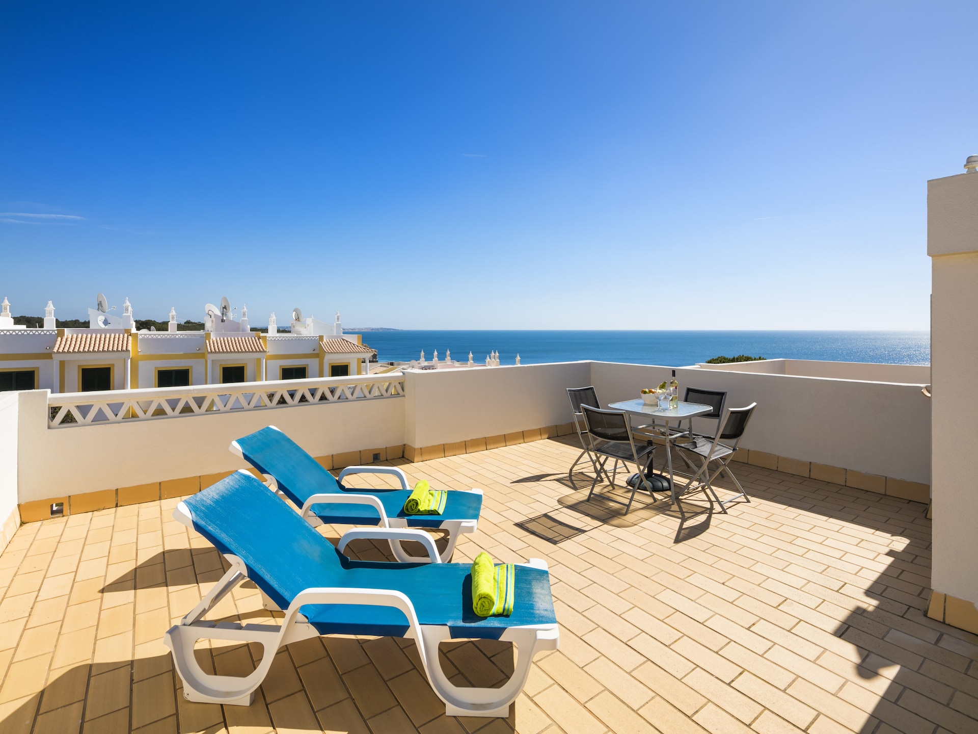 Modern vakantiehuis met zeezicht op 190 meter van Praia de Benagil - foto 22