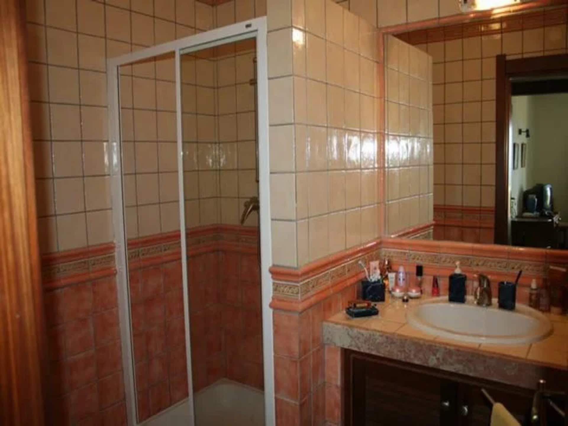 Centraal gelegen vakantiehuis in Benagil vlakbij het strand - foto 23