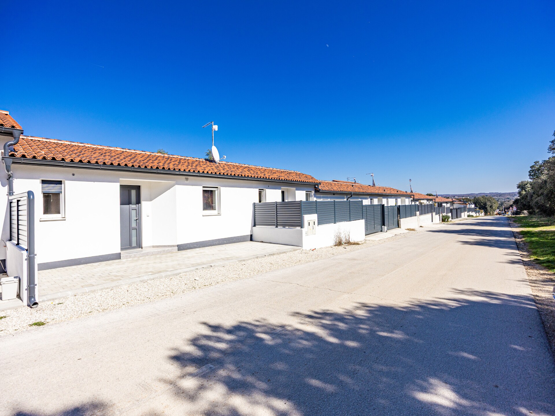 Aan het strand: Modern appartement in Peroj voor 4 personen - foto 14