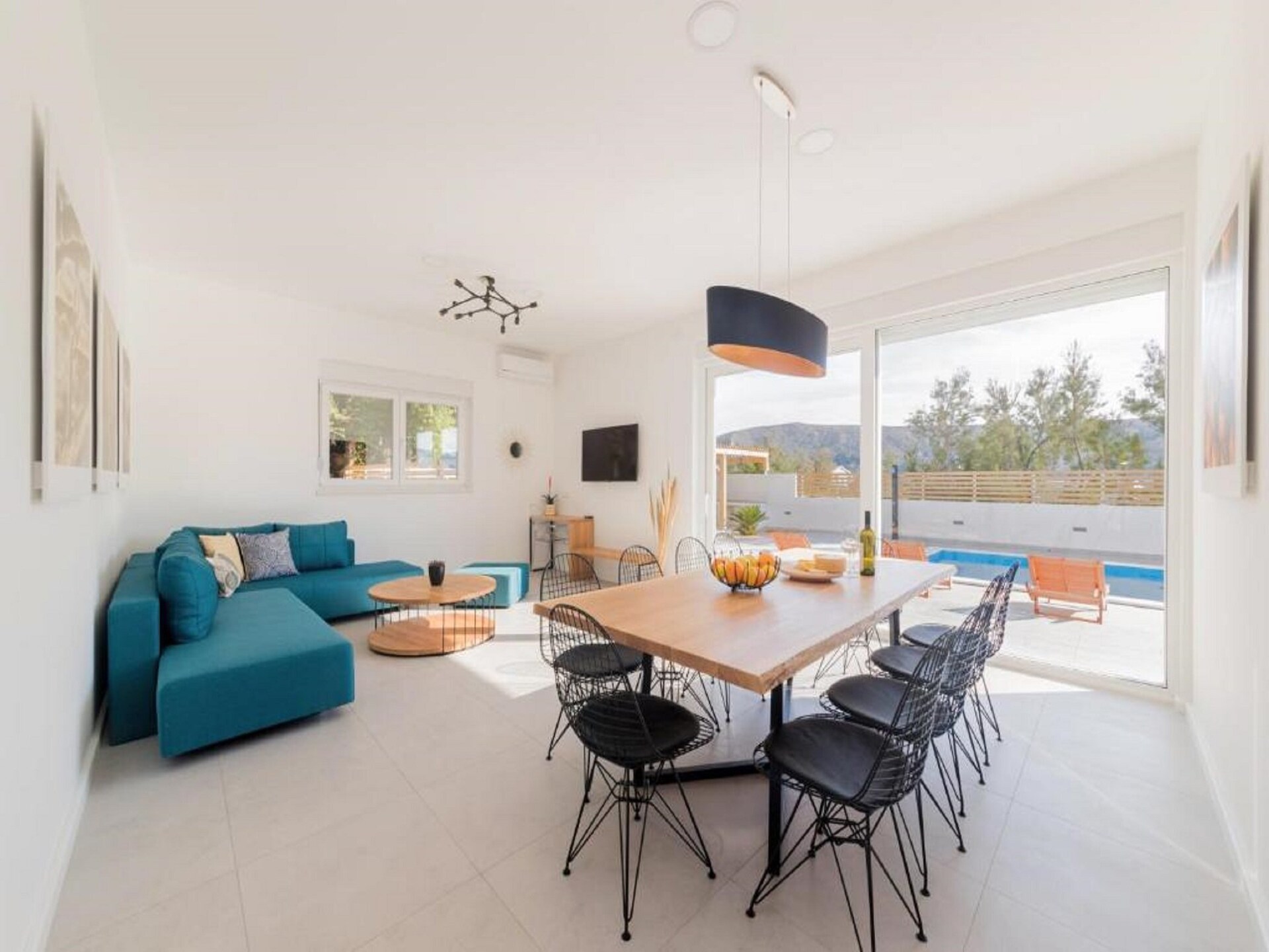 10-persoons luxe villa aan zee op Pag met zwembad - foto 2