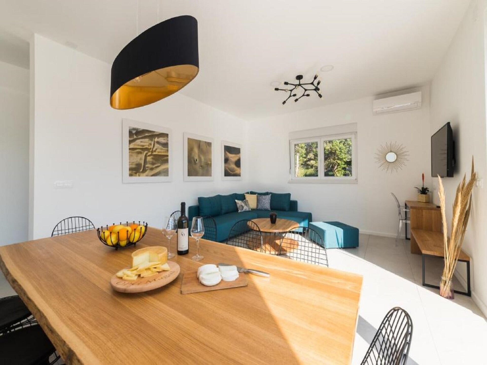 10-persoons luxe villa aan zee op Pag met zwembad - foto 9