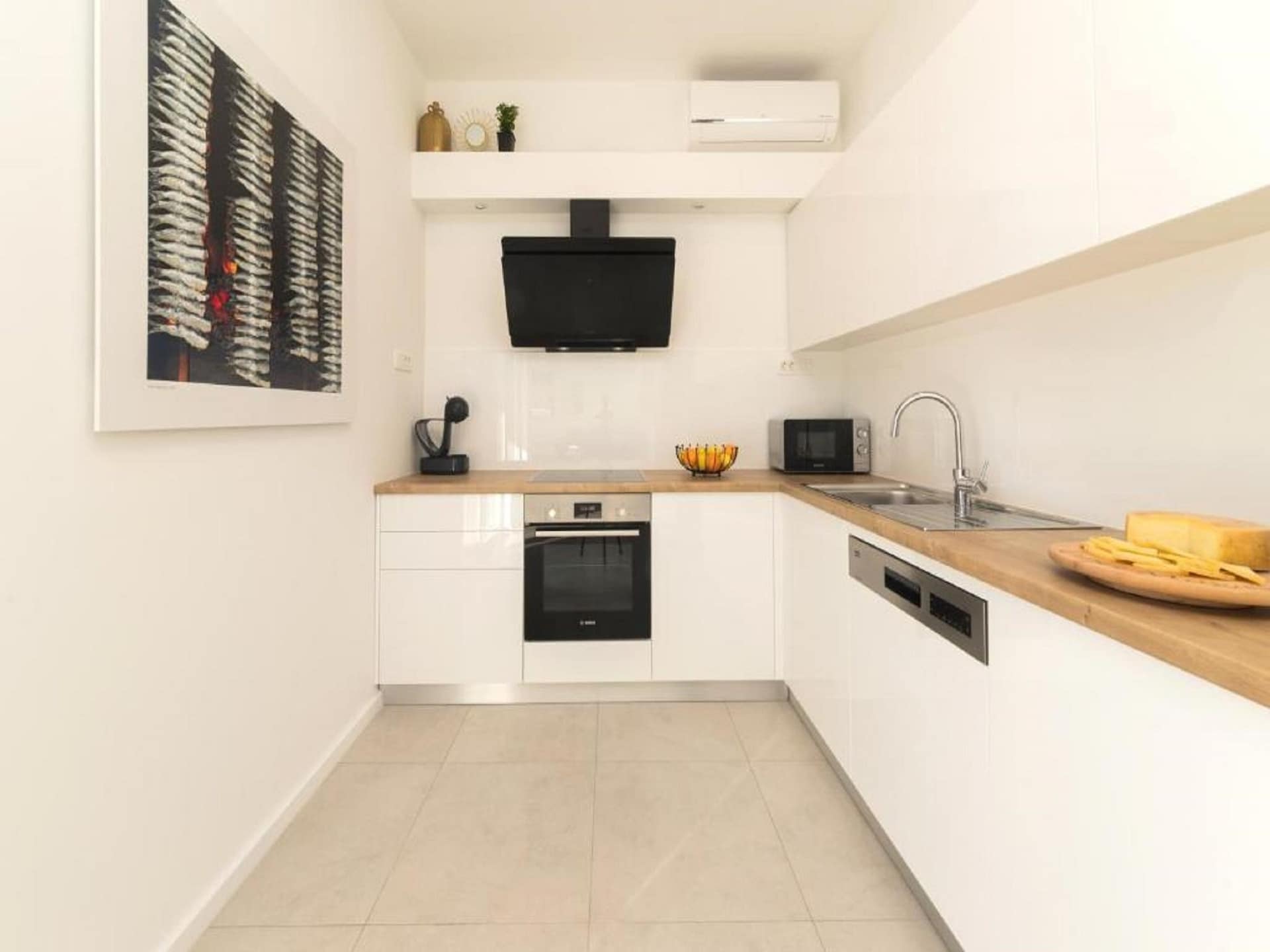 10-persoons luxe villa aan zee op Pag met zwembad - foto 11