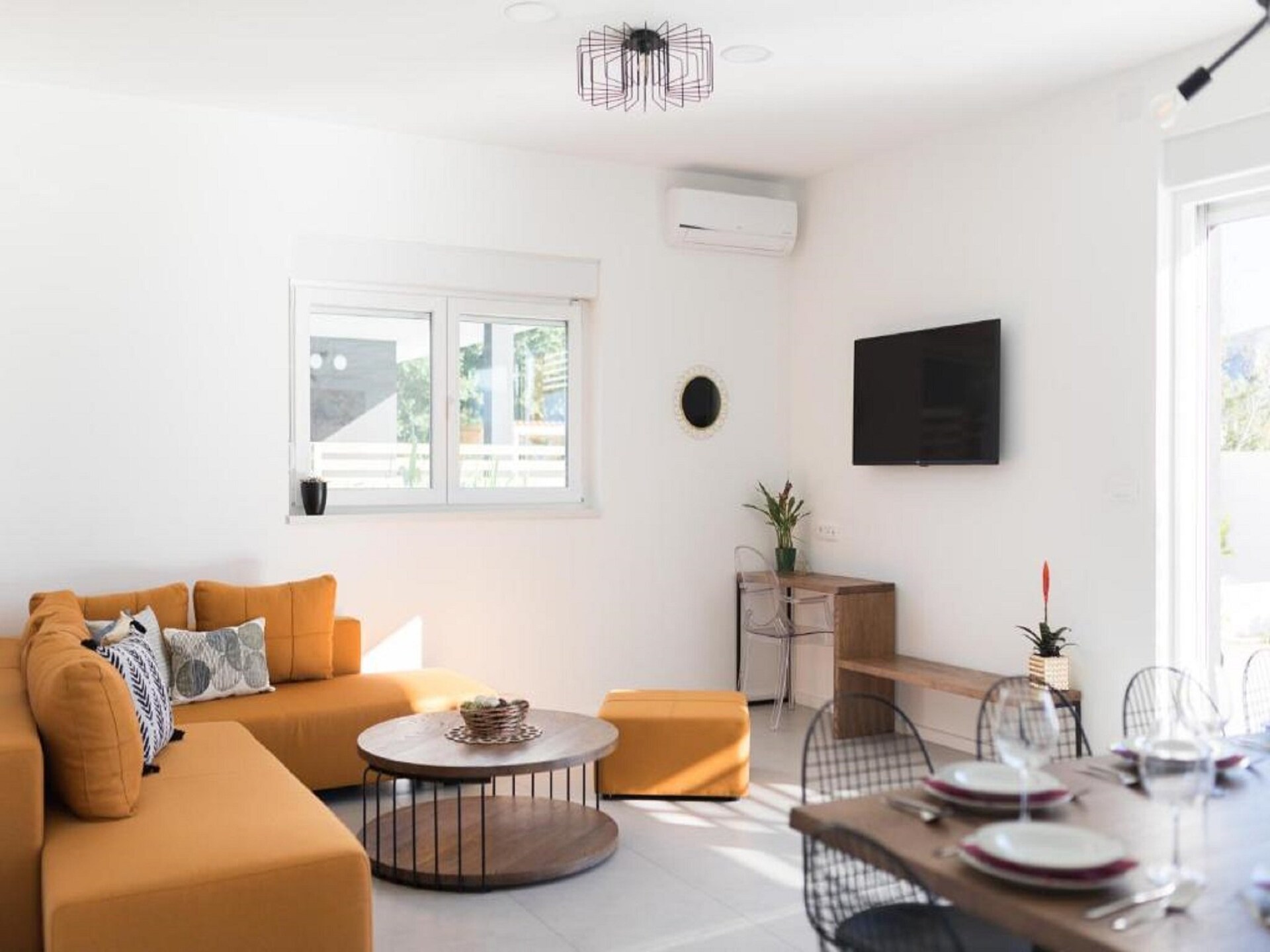 Aan zee: Luxe villa op Pag voor 10 personen met zwembad - foto 4