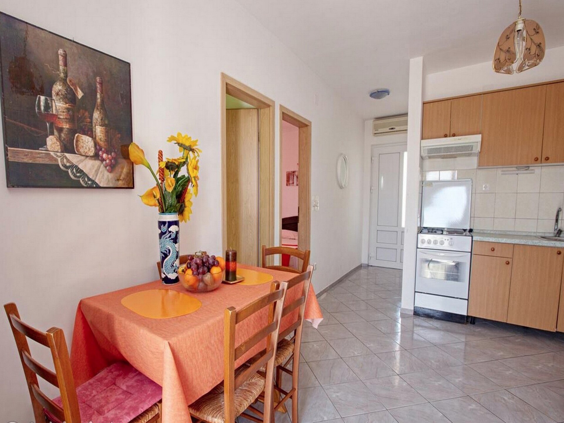 Tweeslaapkamerappartement met terras en balkon in Vodice, 400m van het strand - foto 5