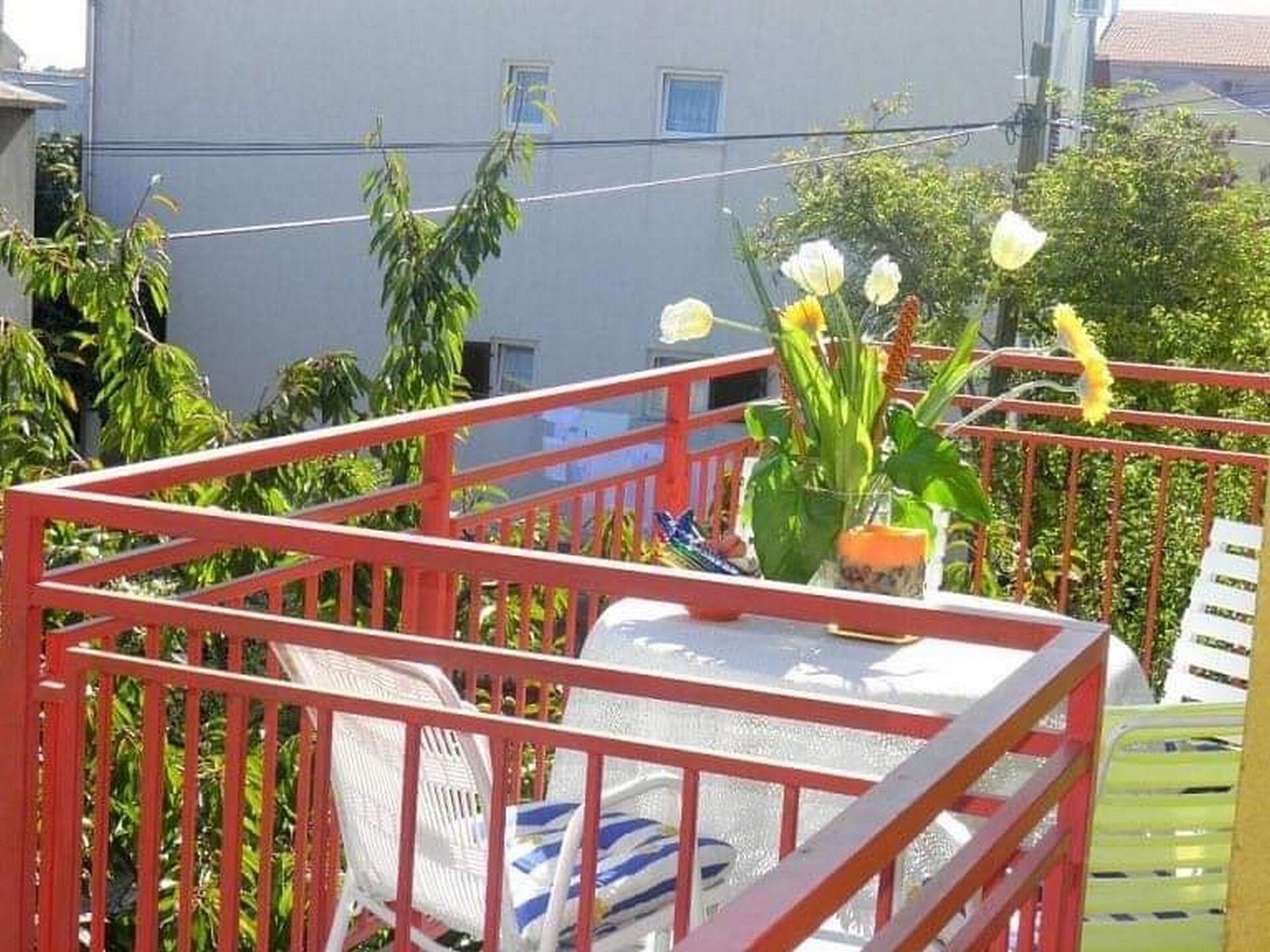 Tweeslaapkamerappartement met terras en balkon in Vodice, 400m van het strand - foto 13