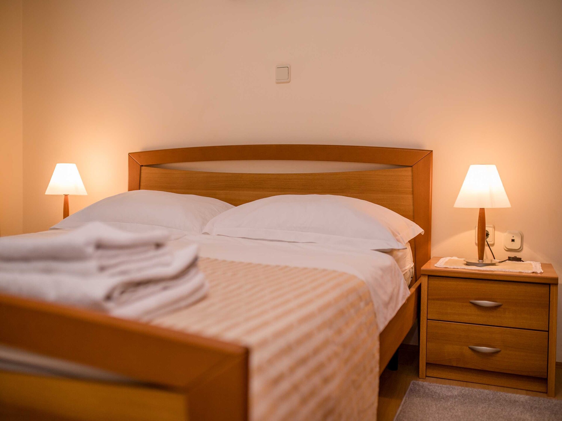 Comfortabele 3-persoons kamer met balkon en zeezicht in Supetarska Draga - foto 21