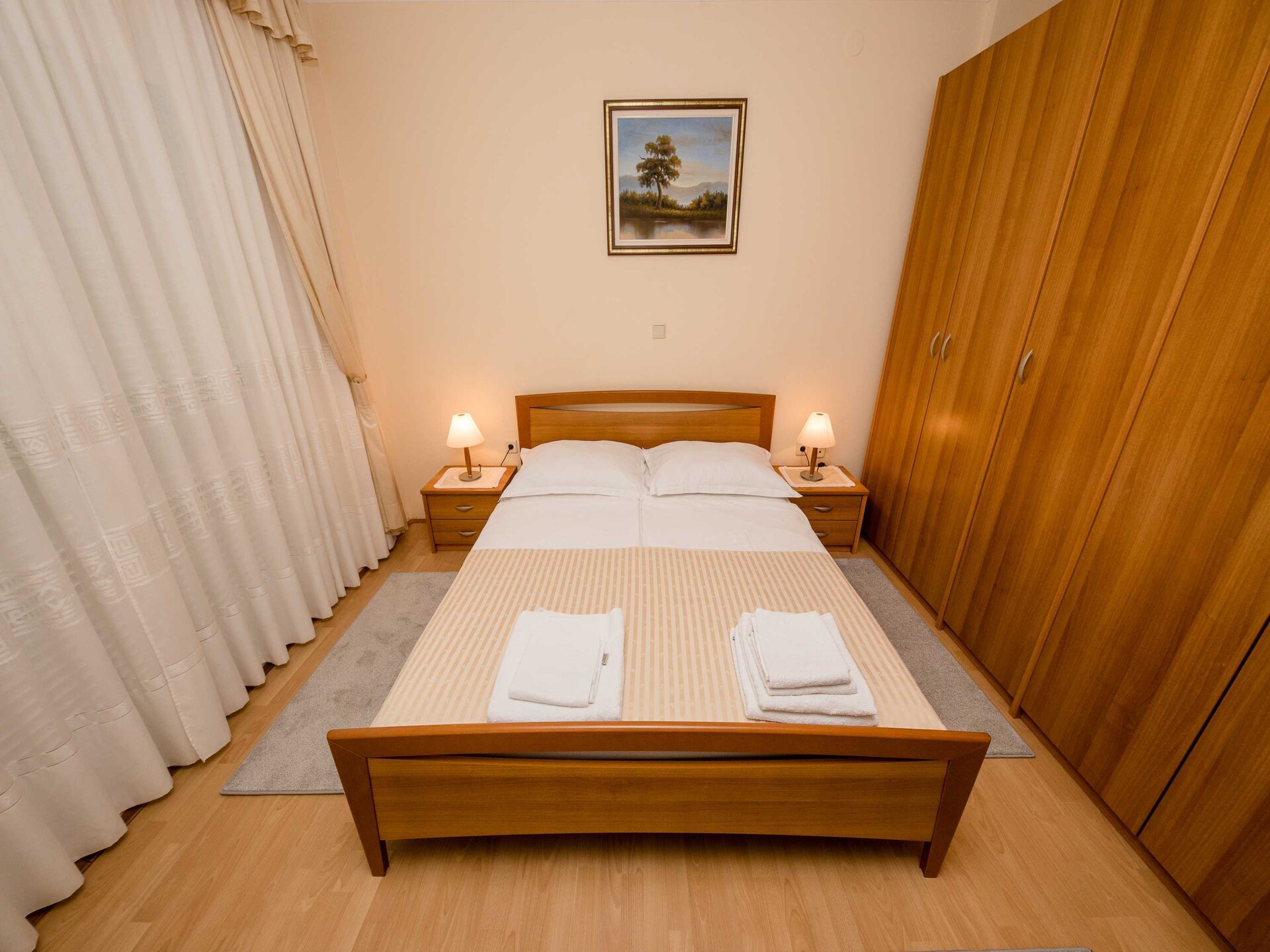 Comfortabele 3-persoons kamer met balkon en zeezicht in Supetarska Draga - foto 24