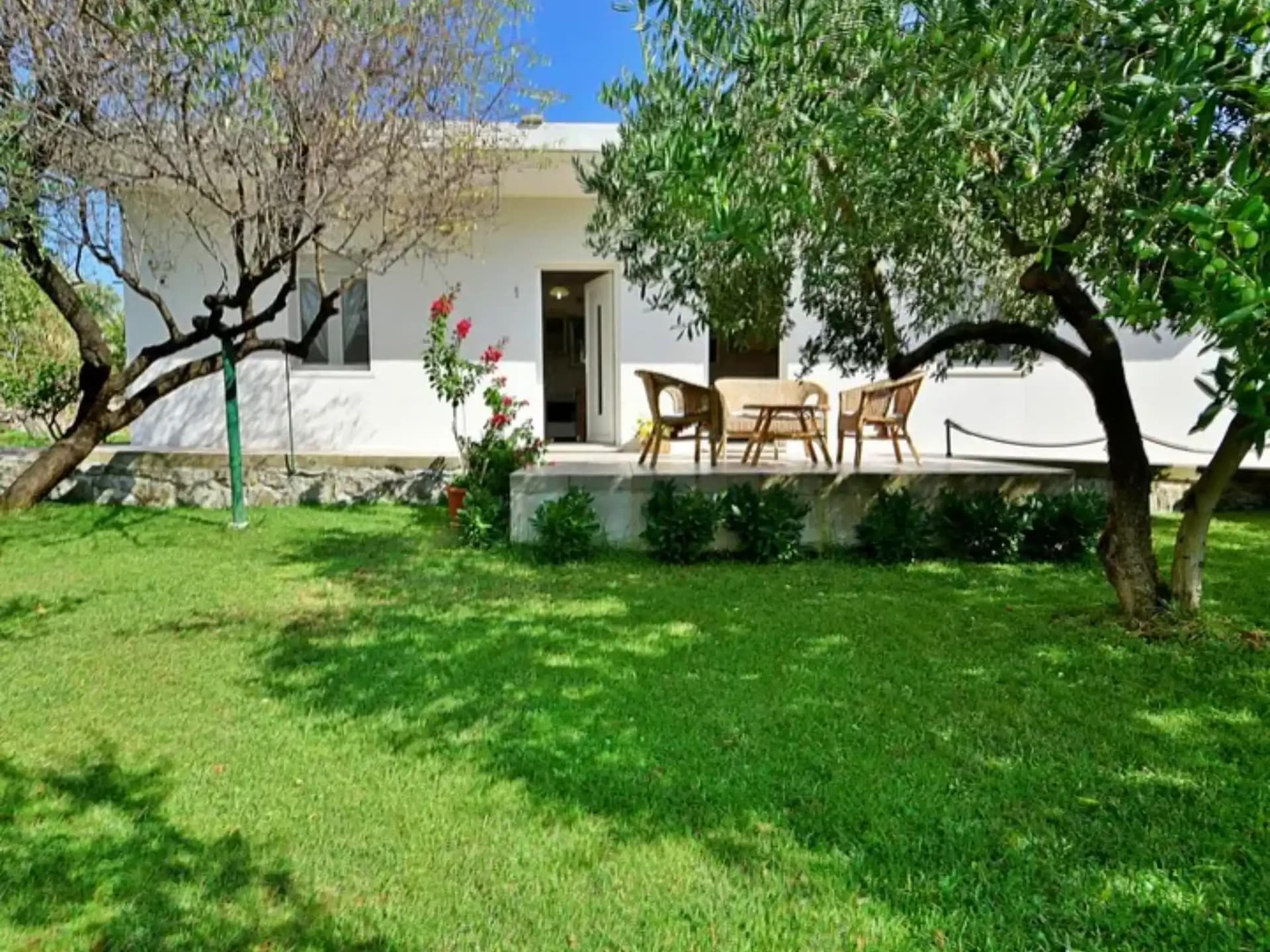 Op 300 m van het strand: Vakantiehuis Coastal Breeze House in Sumartin - foto 15