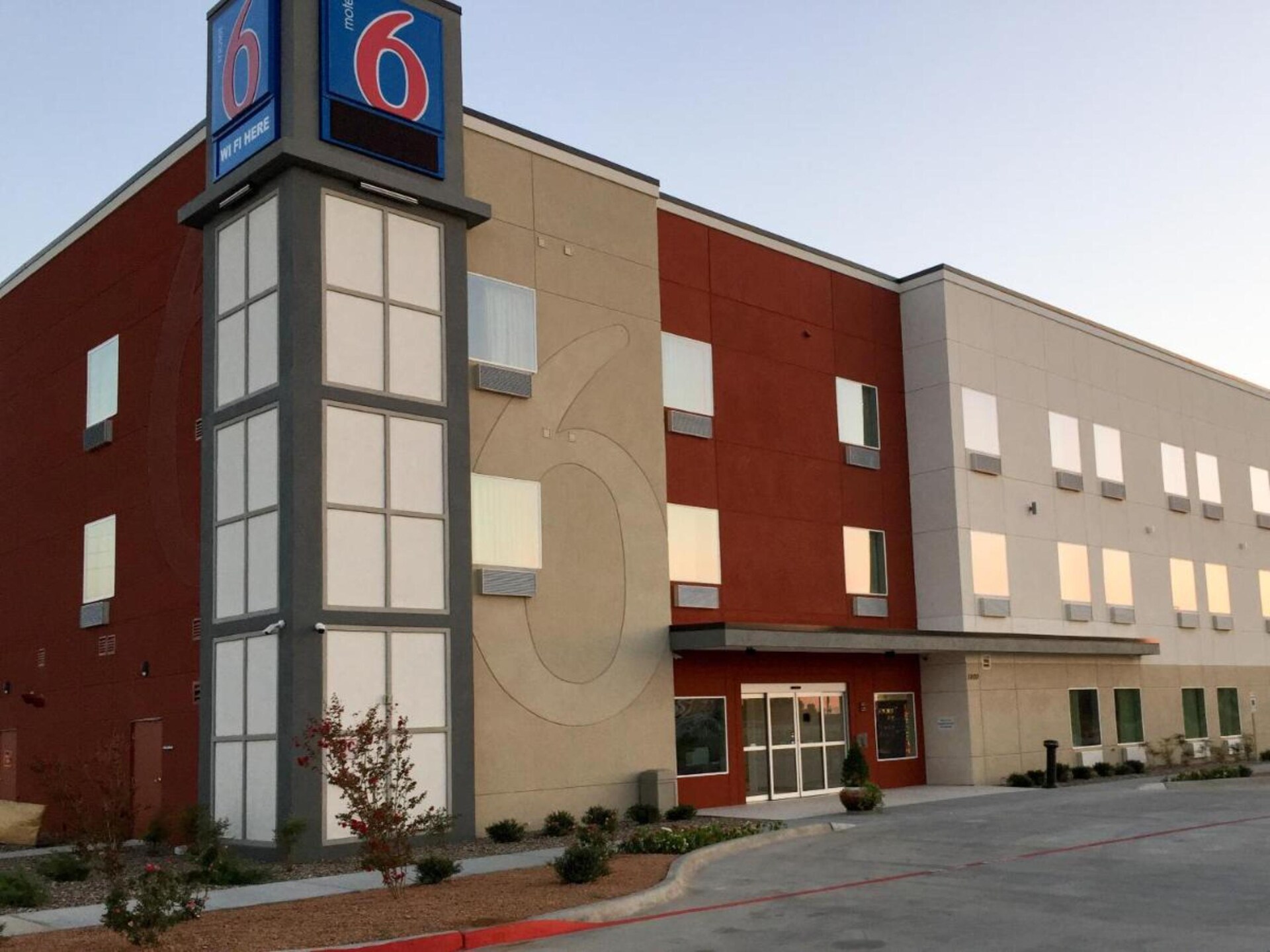 Comfortabel appartement met 2 queensize bedden in Midland, TX - foto 2