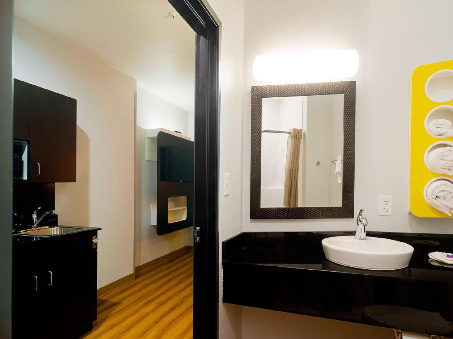 Comfortabel appartement met 2 queensize bedden in Midland, TX - foto 26