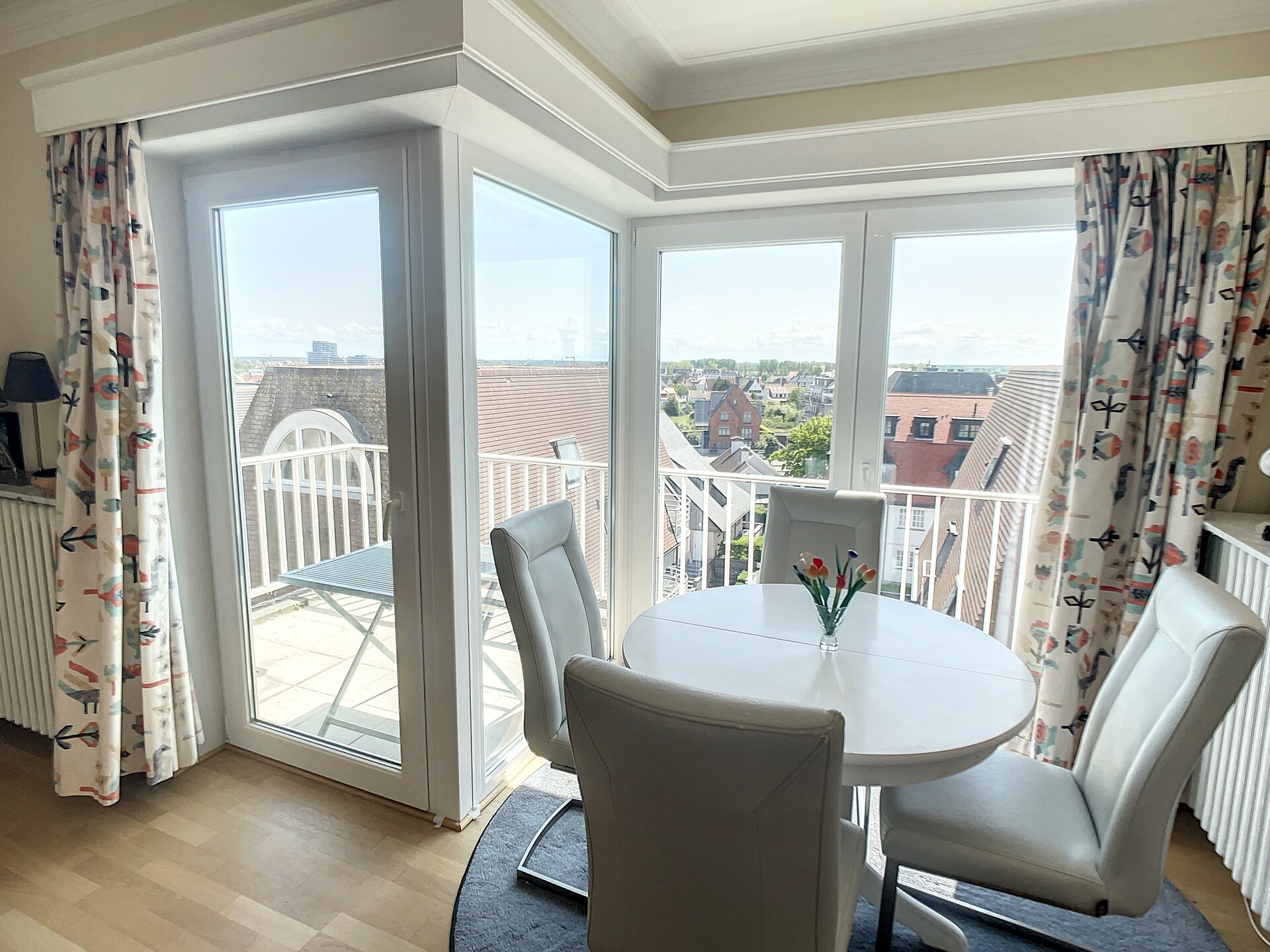 Knus appartement met terras nabij het strand van Knokke-Heist - foto 2