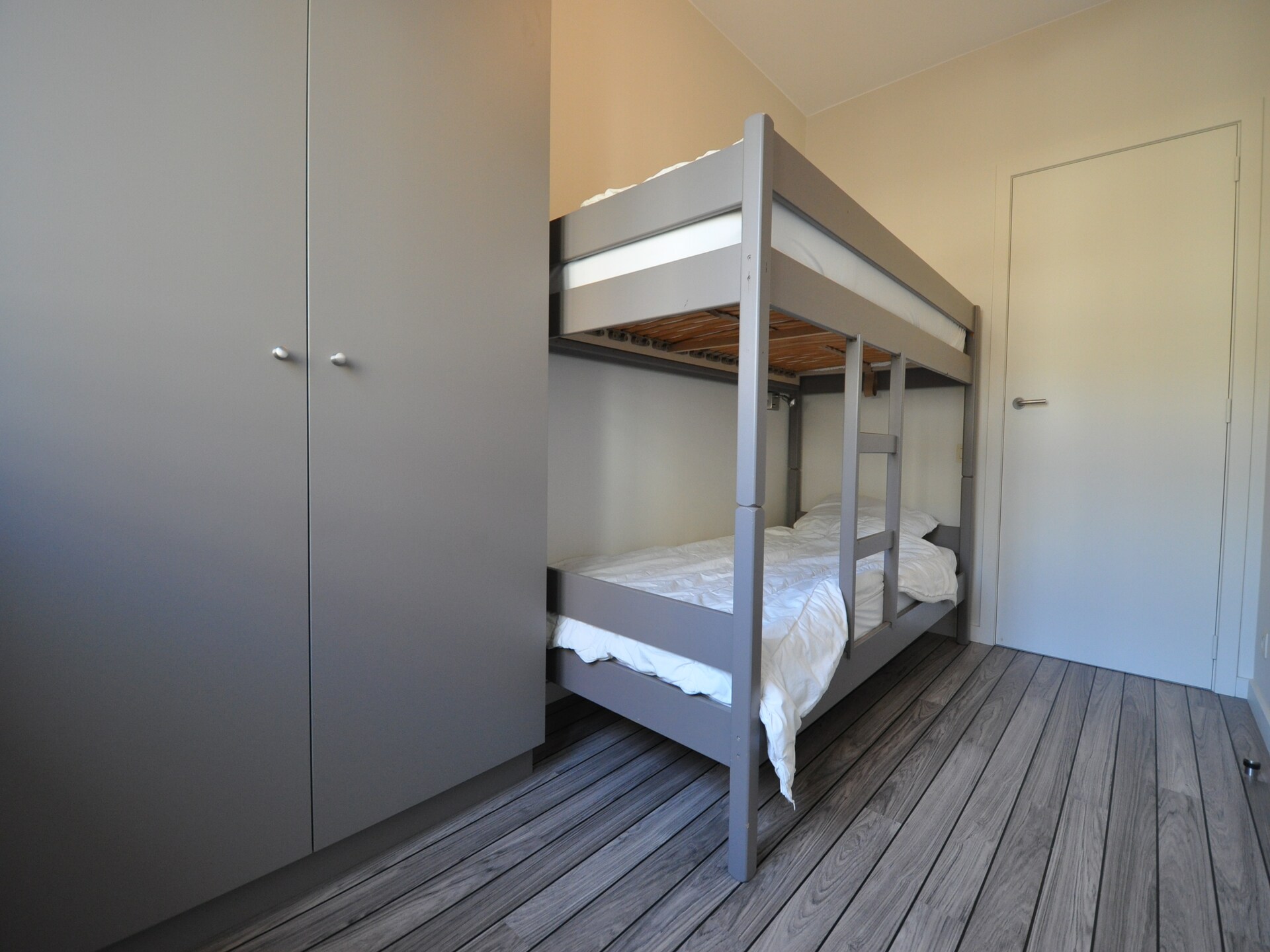Ruim gerenoveerd appartement op 100m van strand Duinbergen - foto 6