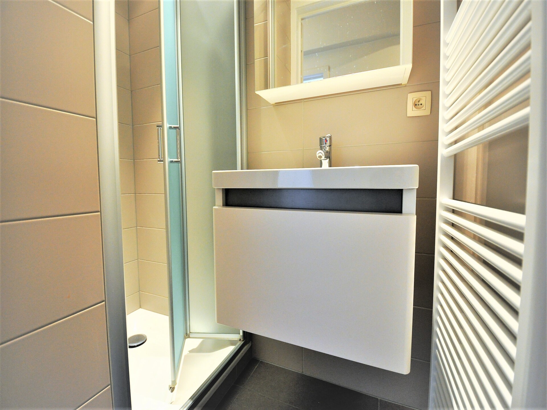 Ruim gerenoveerd appartement op 100m van strand Duinbergen - foto 8