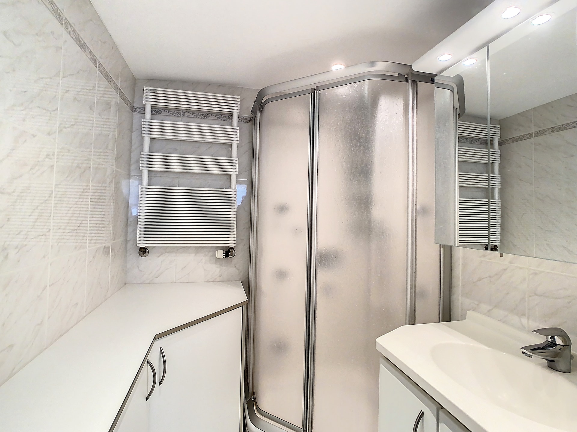 Gelijkvloers appartement voor 4 personen aan de zeedijk van Knokke-Heist - foto 8