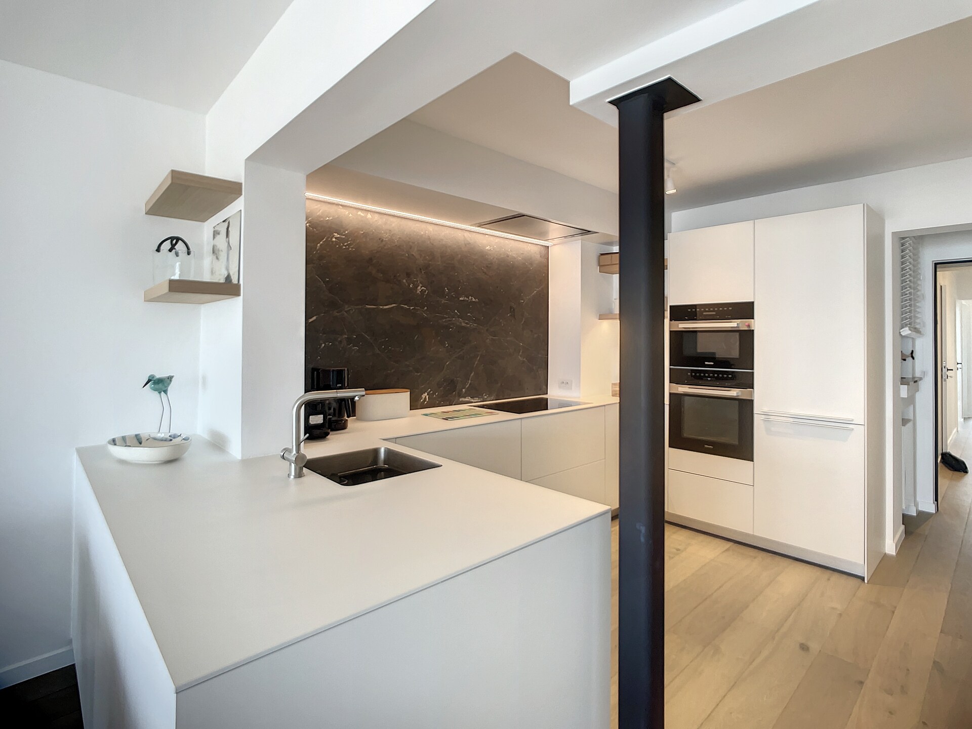 Licht appartement op de vierde verdieping met weids zeezicht en twee terrassen - foto 2