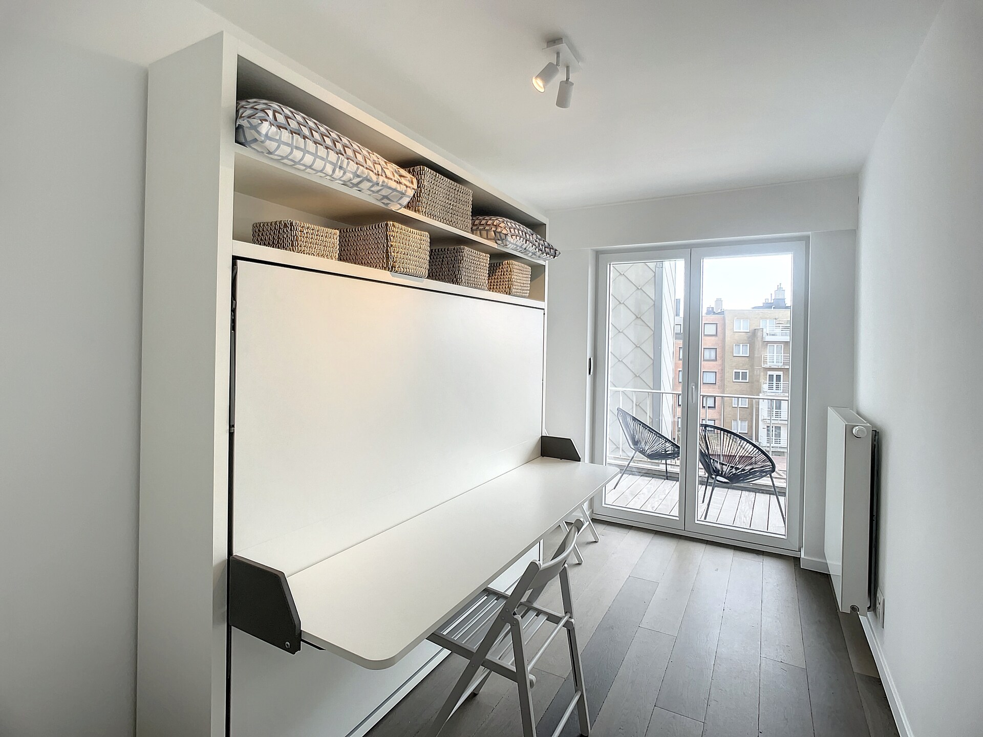 Licht appartement op de vierde verdieping met weids zeezicht en twee terrassen - foto 9