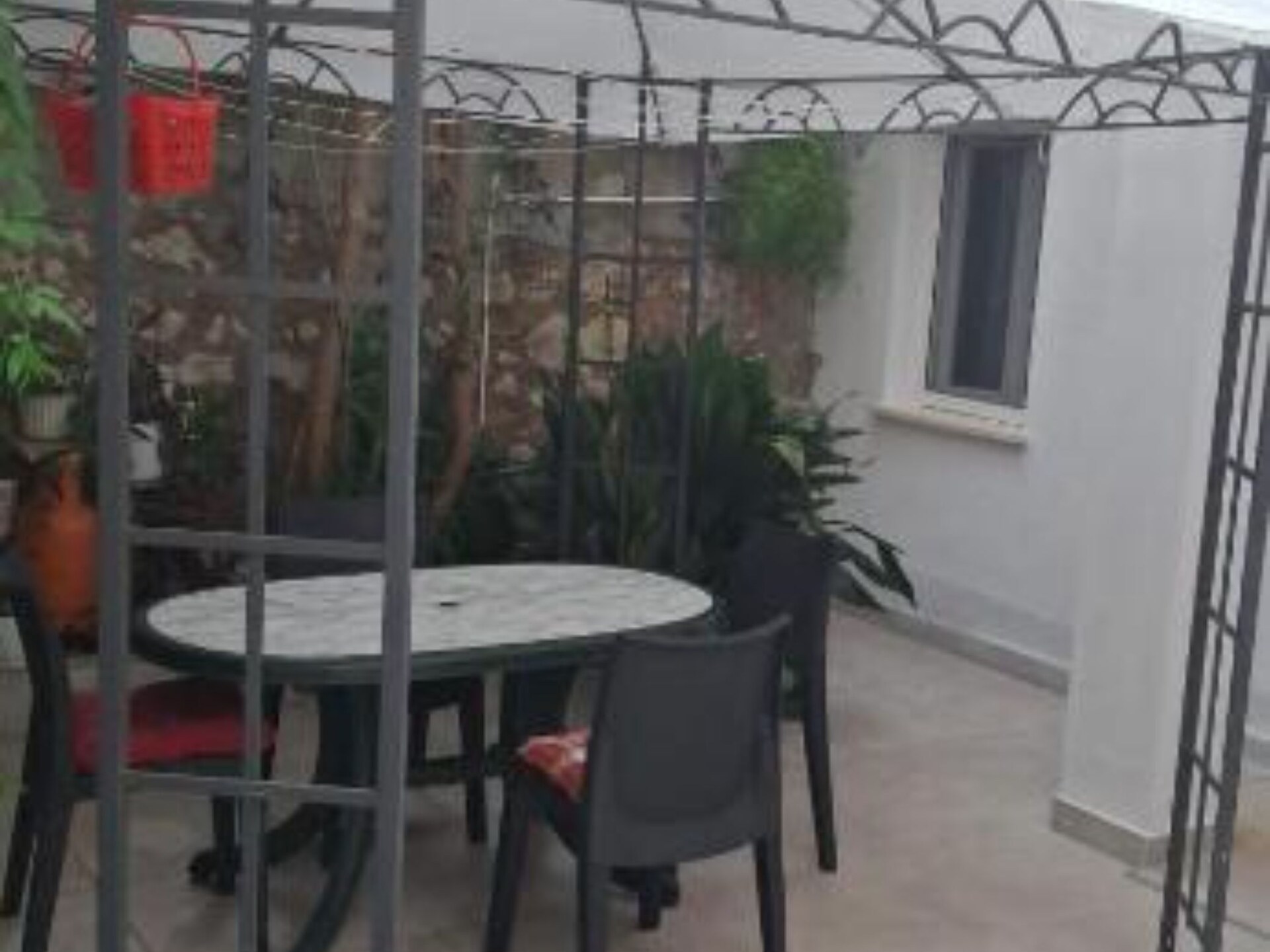 Knusse studio voor 2 in hartje Šibenik, 300m van het strand - foto 7