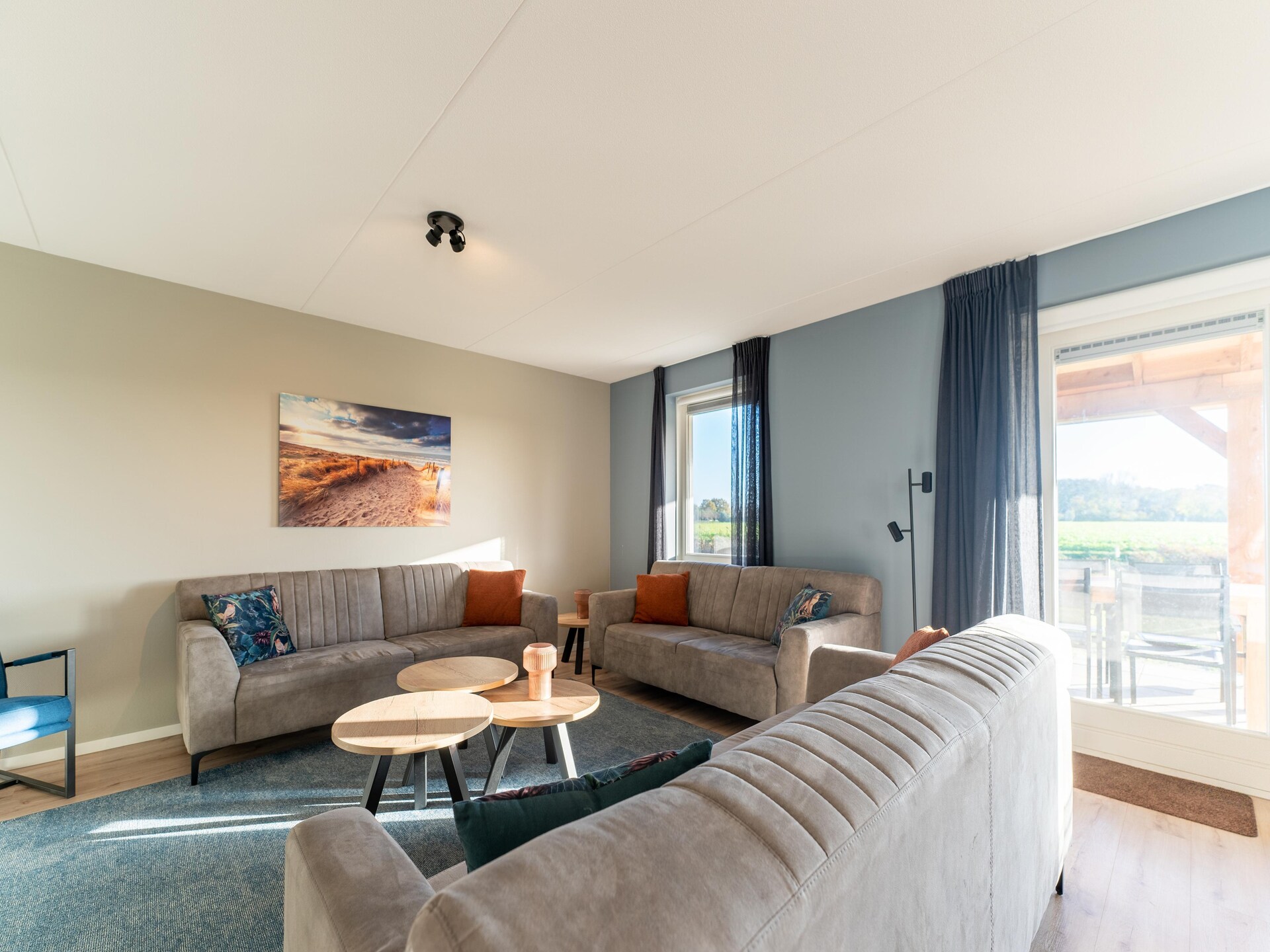 Vrijstaande wellnessvilla in Scherpenisse met weids uitzicht en strand op 300m - foto 2