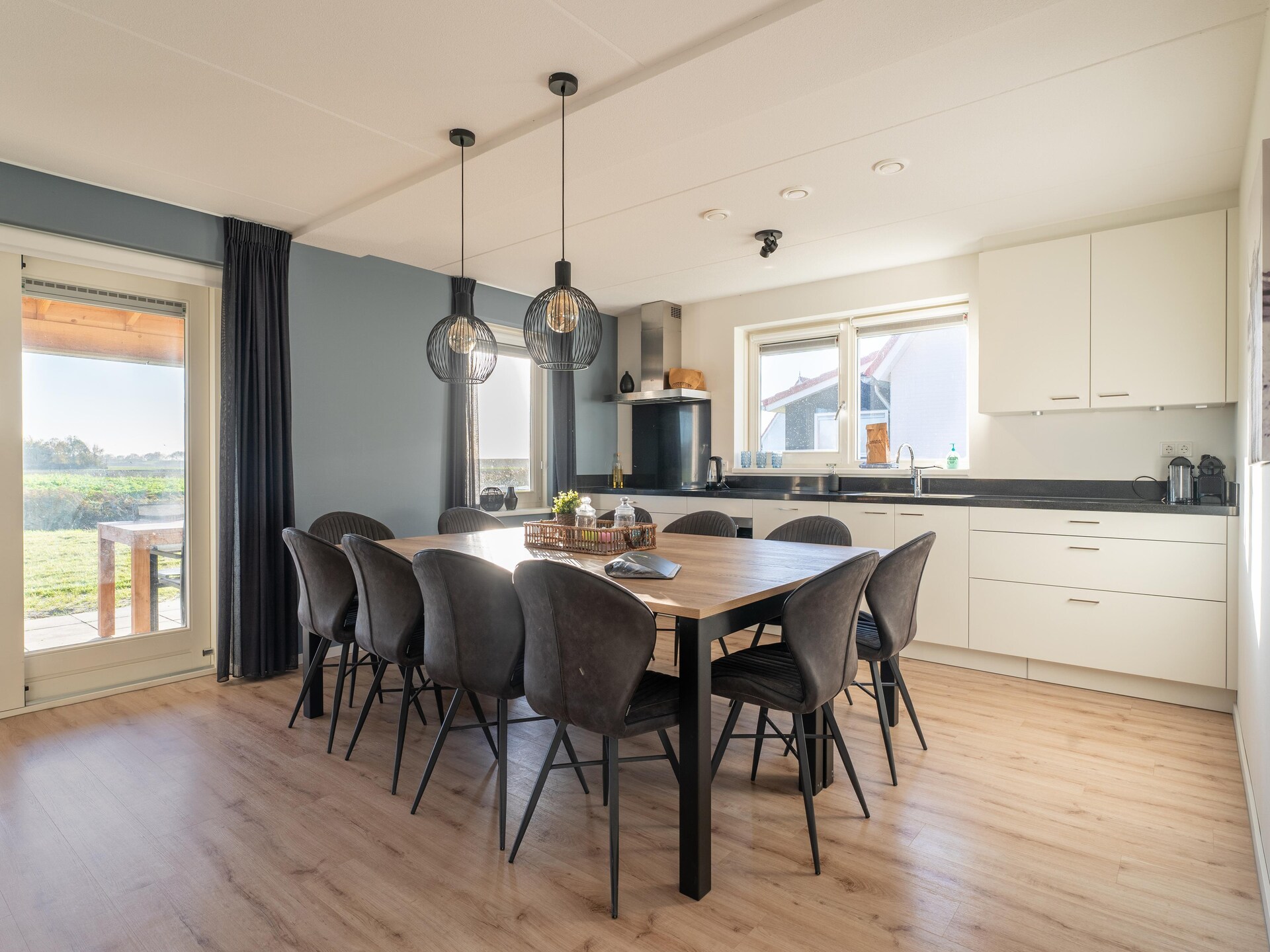Vrijstaande wellnessvilla in Scherpenisse met weids uitzicht en strand op 300m - foto 3