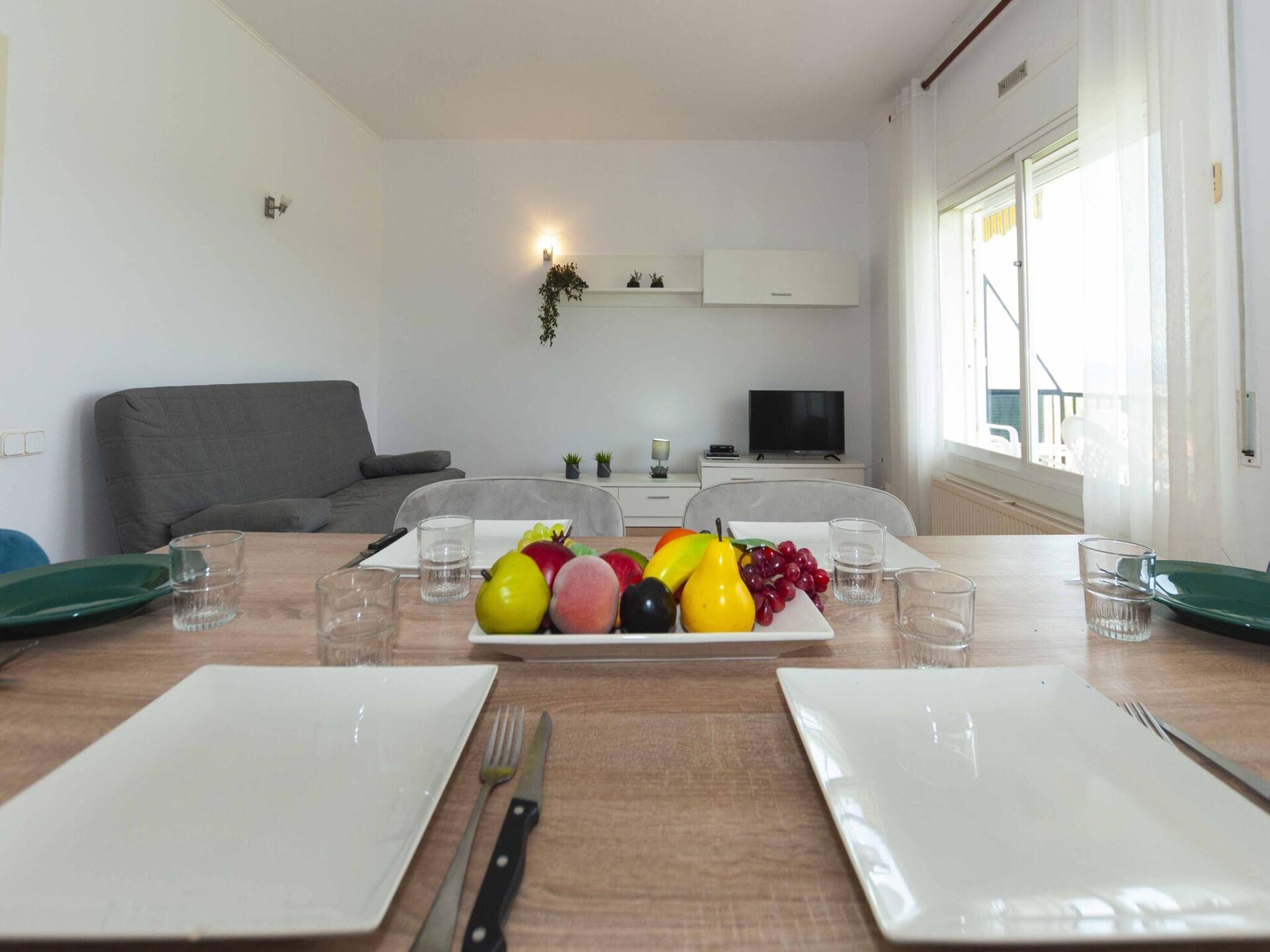 Op 1,5 km van het strand: Licht appartement in Rosas voor 6 personen - foto 12