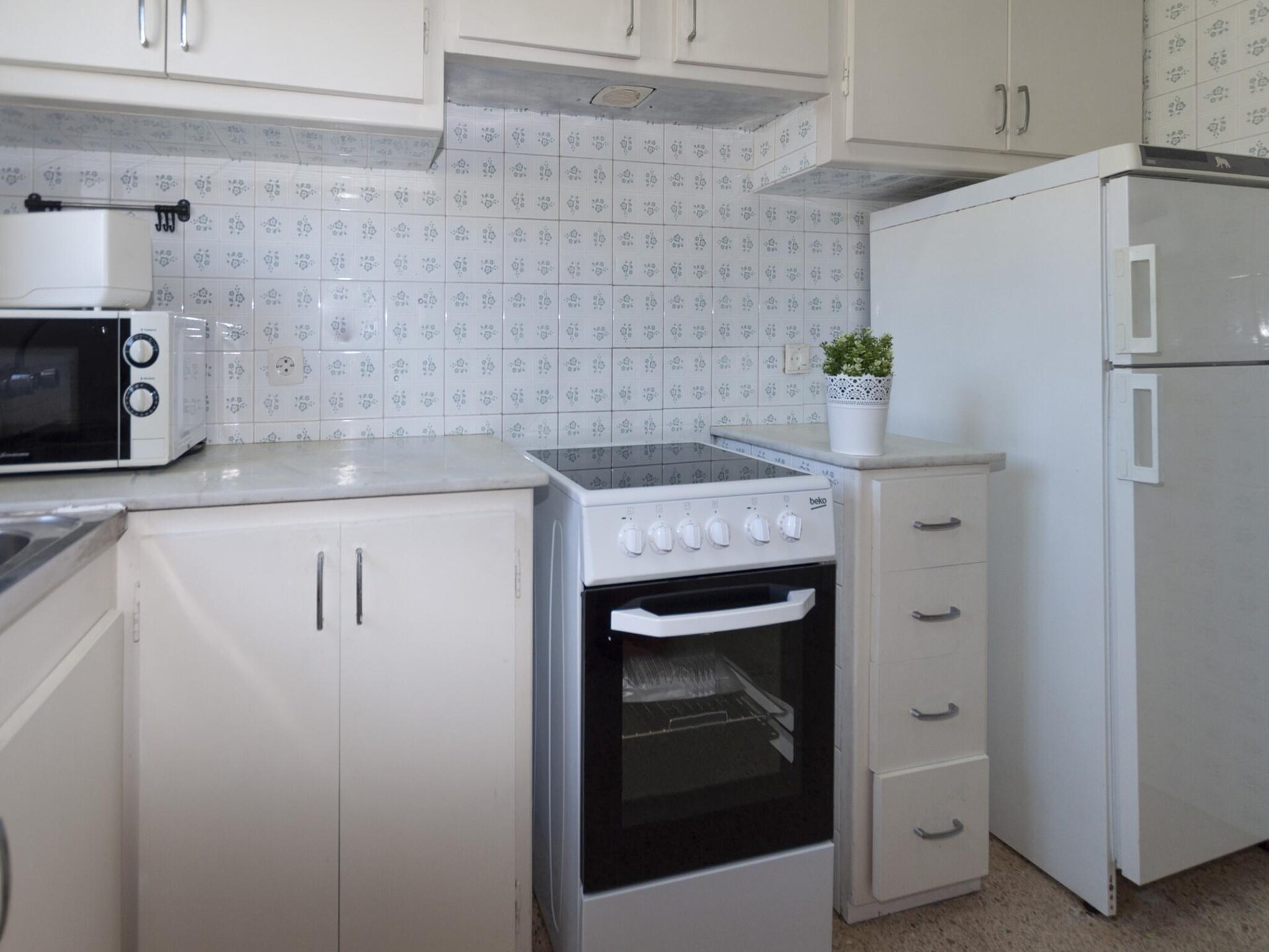 Op 1,5 km van het strand: Licht appartement in Rosas voor 6 personen - foto 13