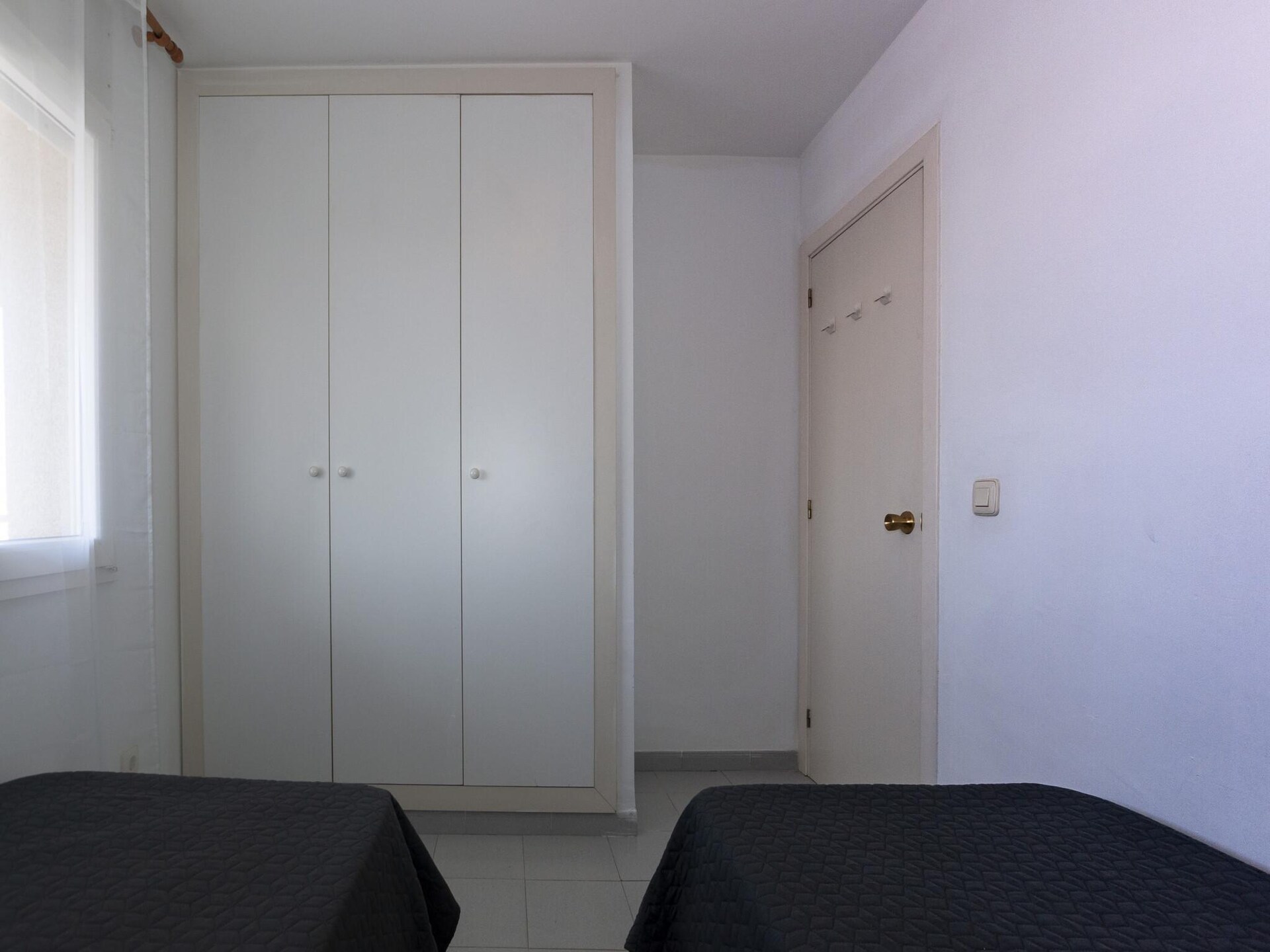 Appartement met zeezicht in Roses, 200m van strand en centrum - foto 9