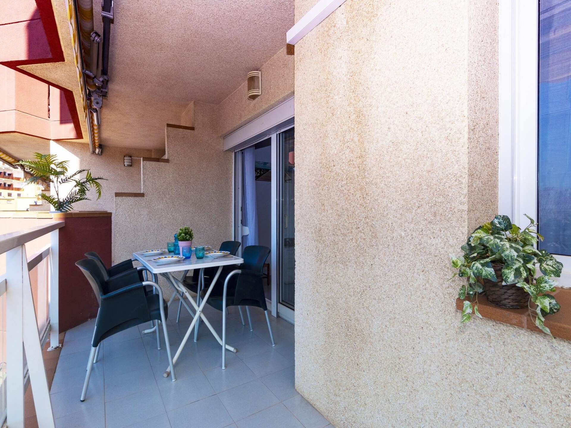 Appartement met zeezicht in Roses, 200m van strand en centrum - foto 12