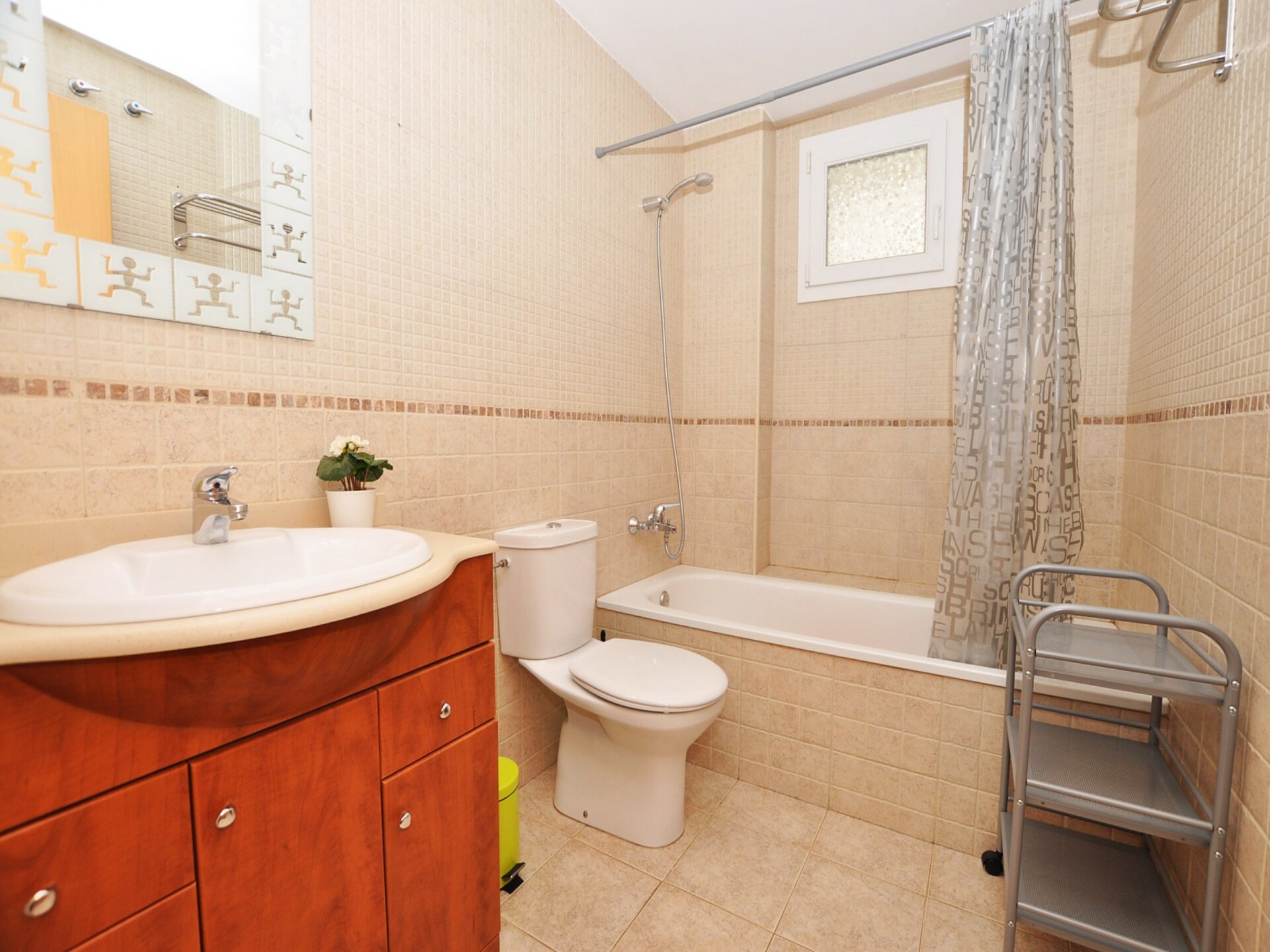 Op 1,3 km van het strand: comfortabel appartement in centrum Rosas - foto 18