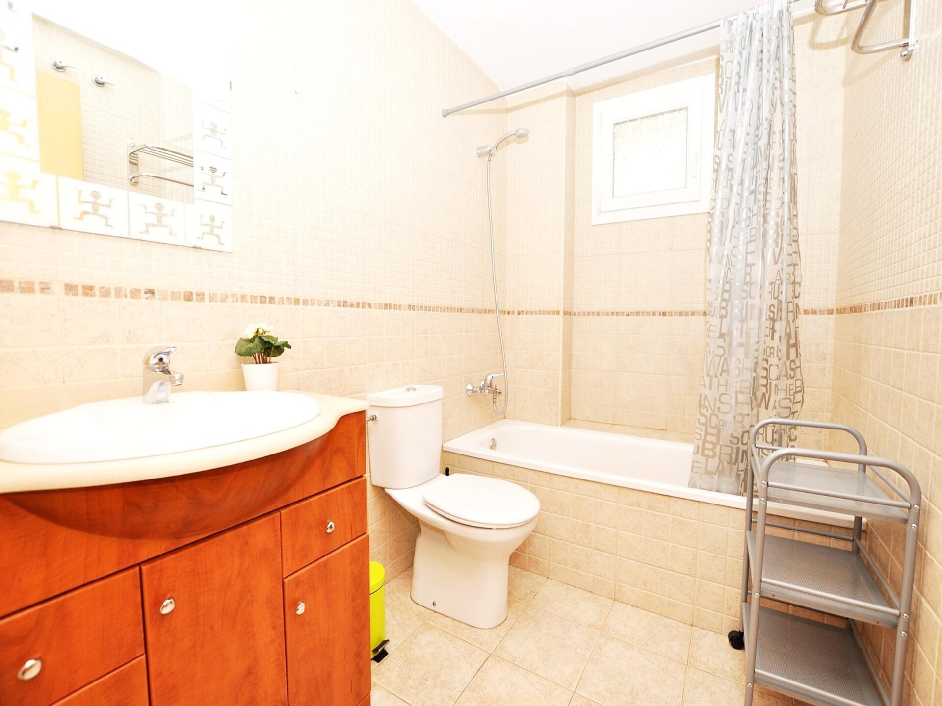 Op 1,3 km van het strand: comfortabel appartement in centrum Rosas - foto 19