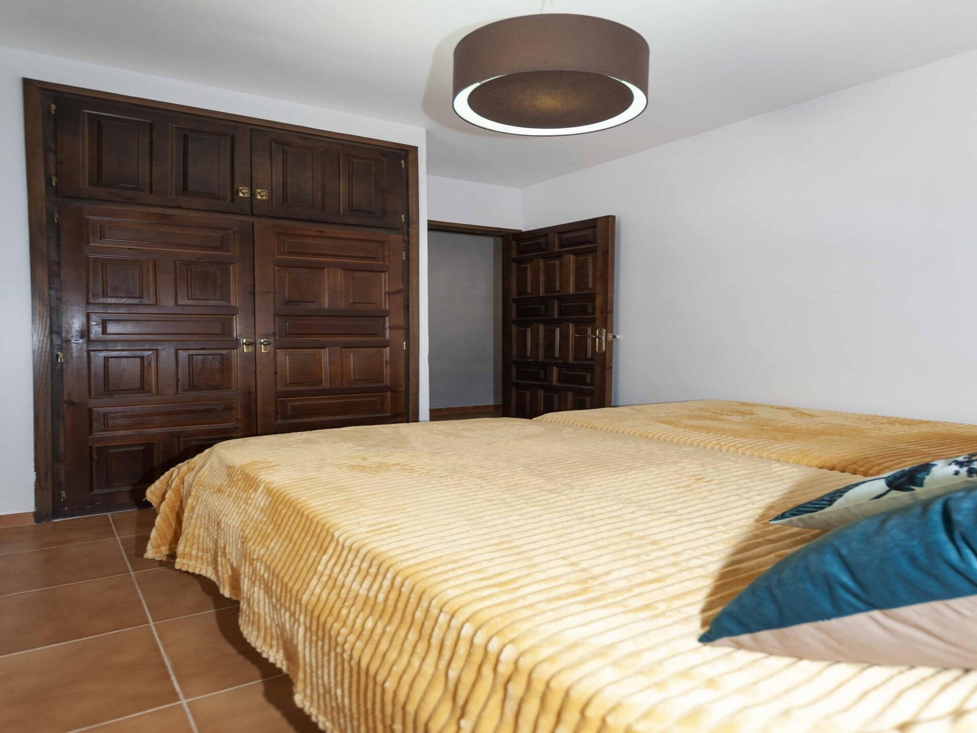 Gezellig appartement in Roses met zwembad en bergzicht - foto 13