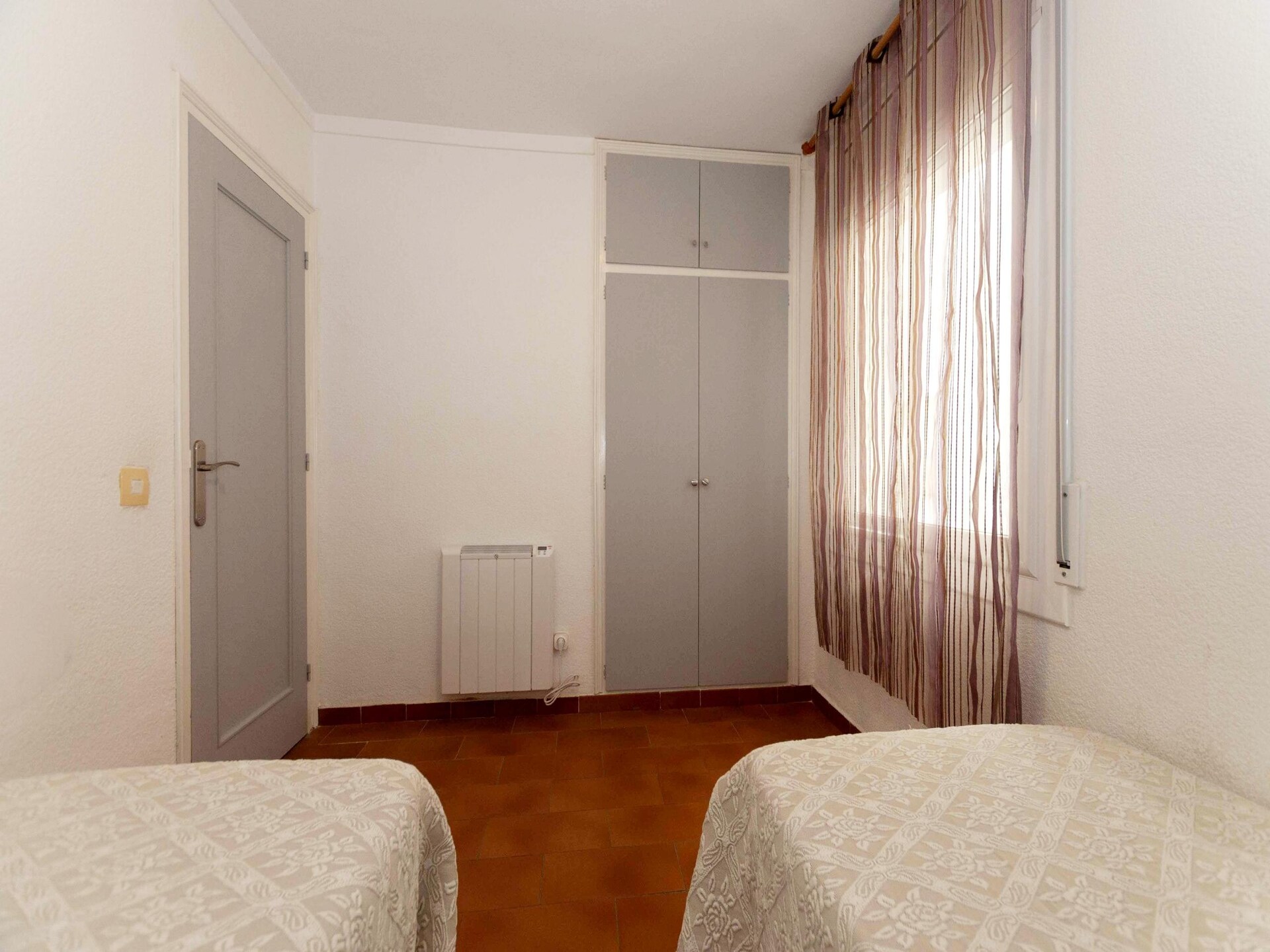 Ruim appartement in Roses op 200m van het strand - foto 11