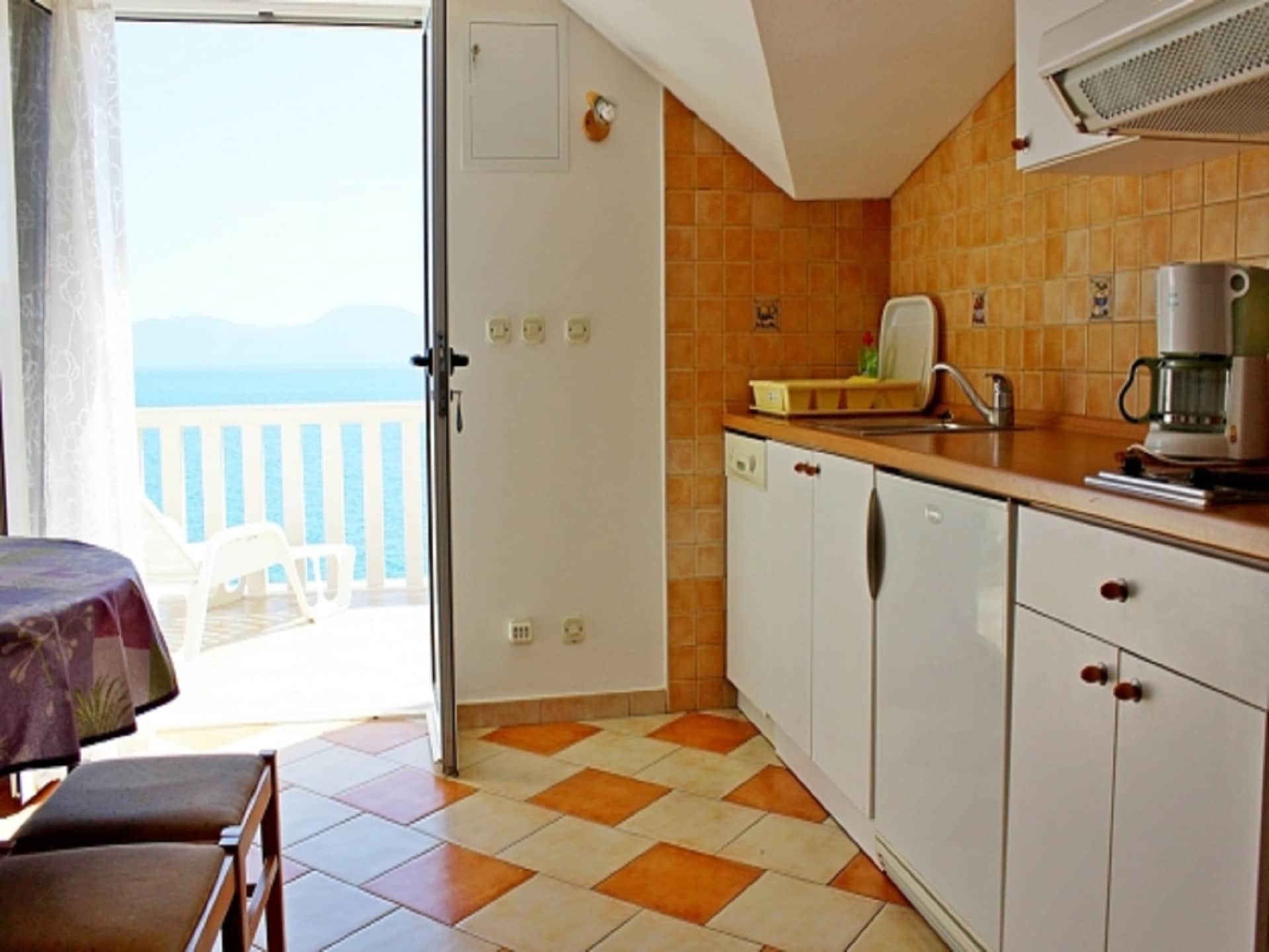 Luxe appartement met zeezicht en terras in Brist - foto 4