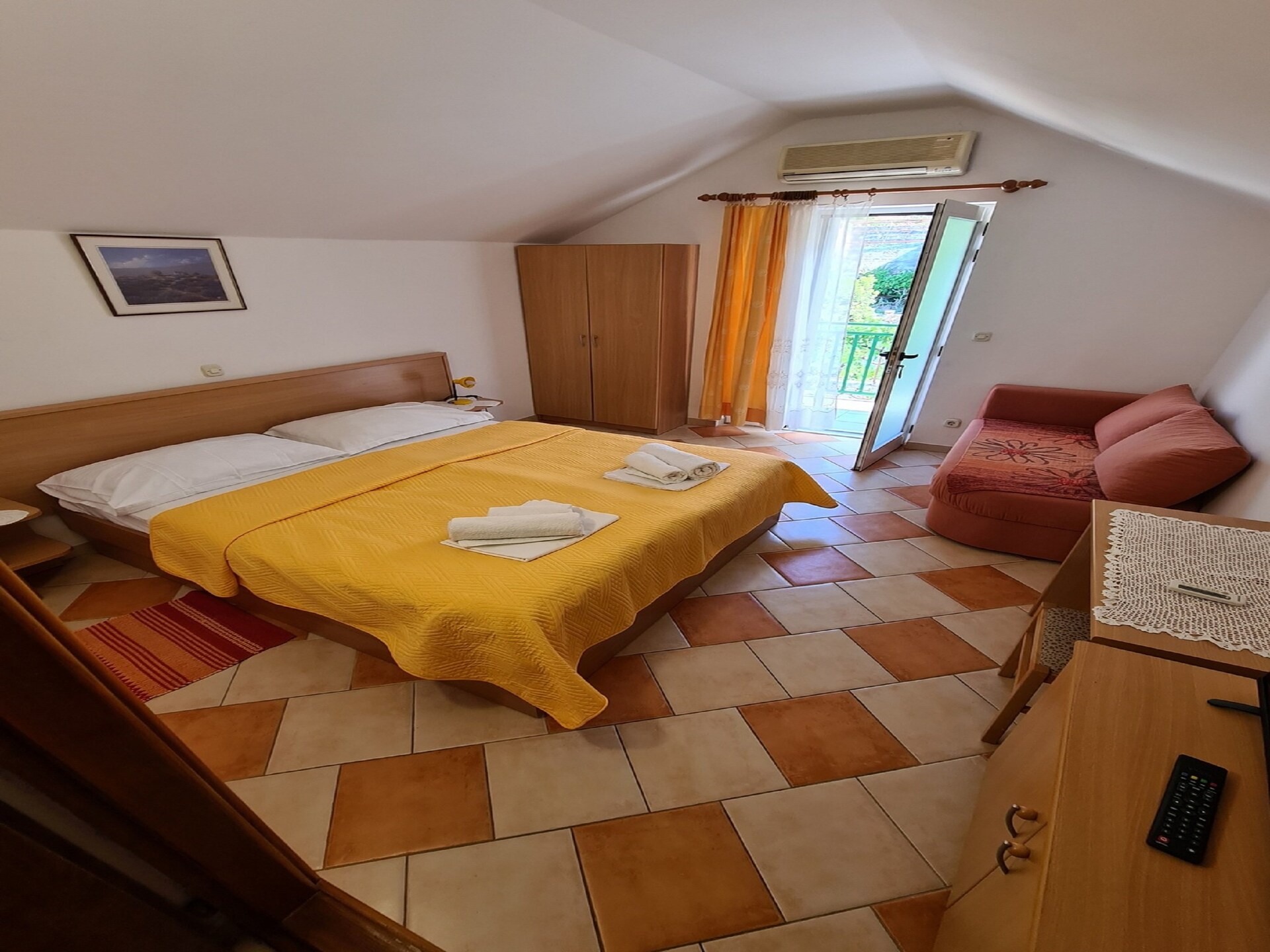 Licht appartement met zeezicht en terras in Brist - foto 7