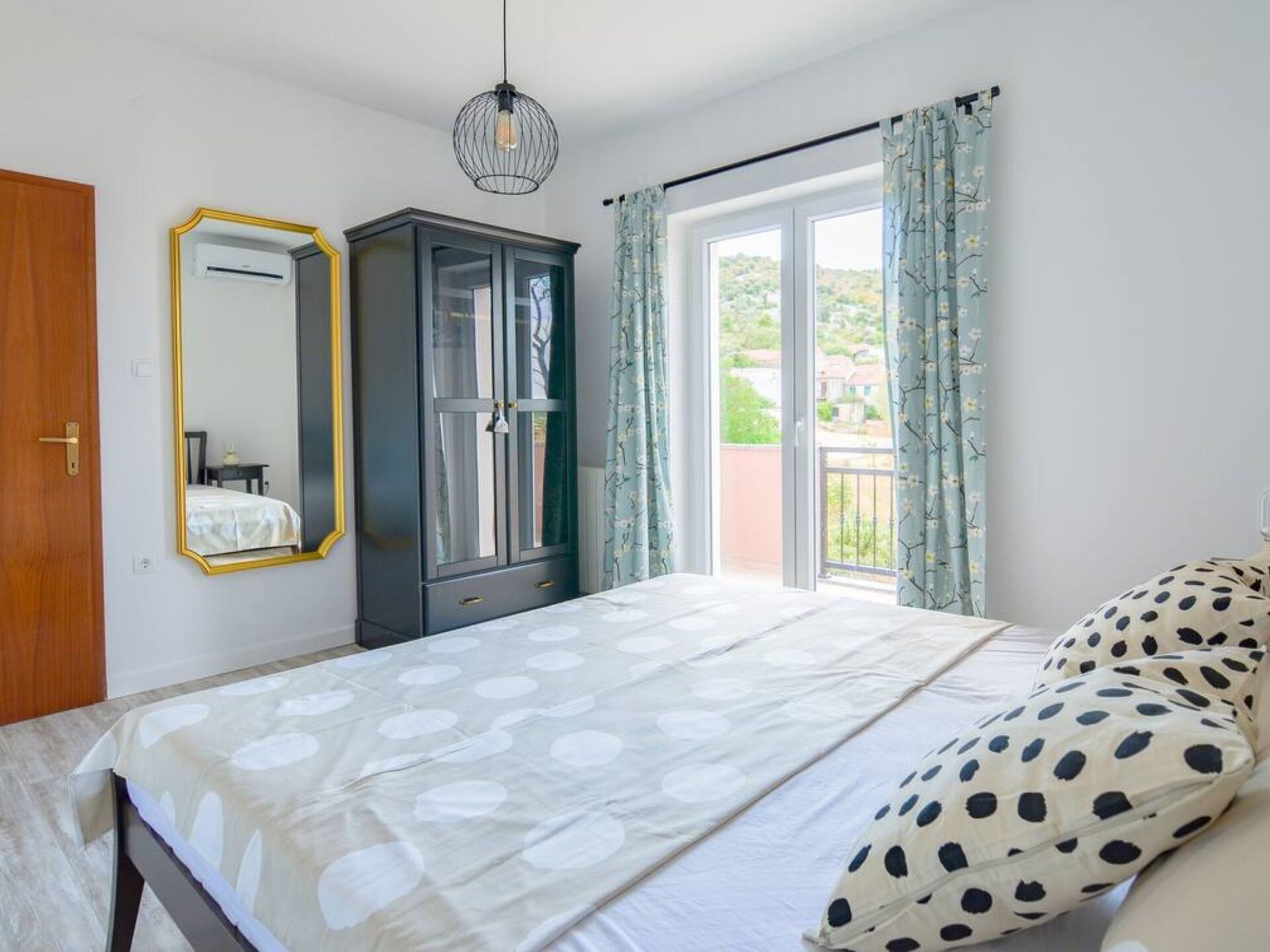 6-persoons villa met privézwembad in Pirovac - foto 4