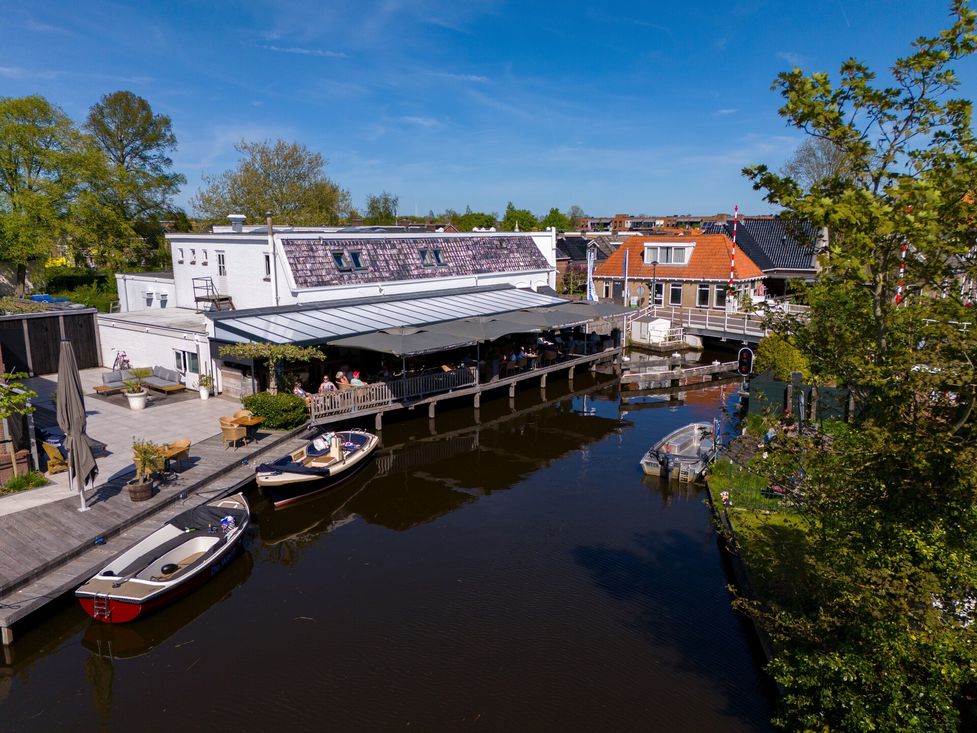 Safaritent aan het water in Heeg – 4 pers. met privéterras aan jachthaven - foto 24