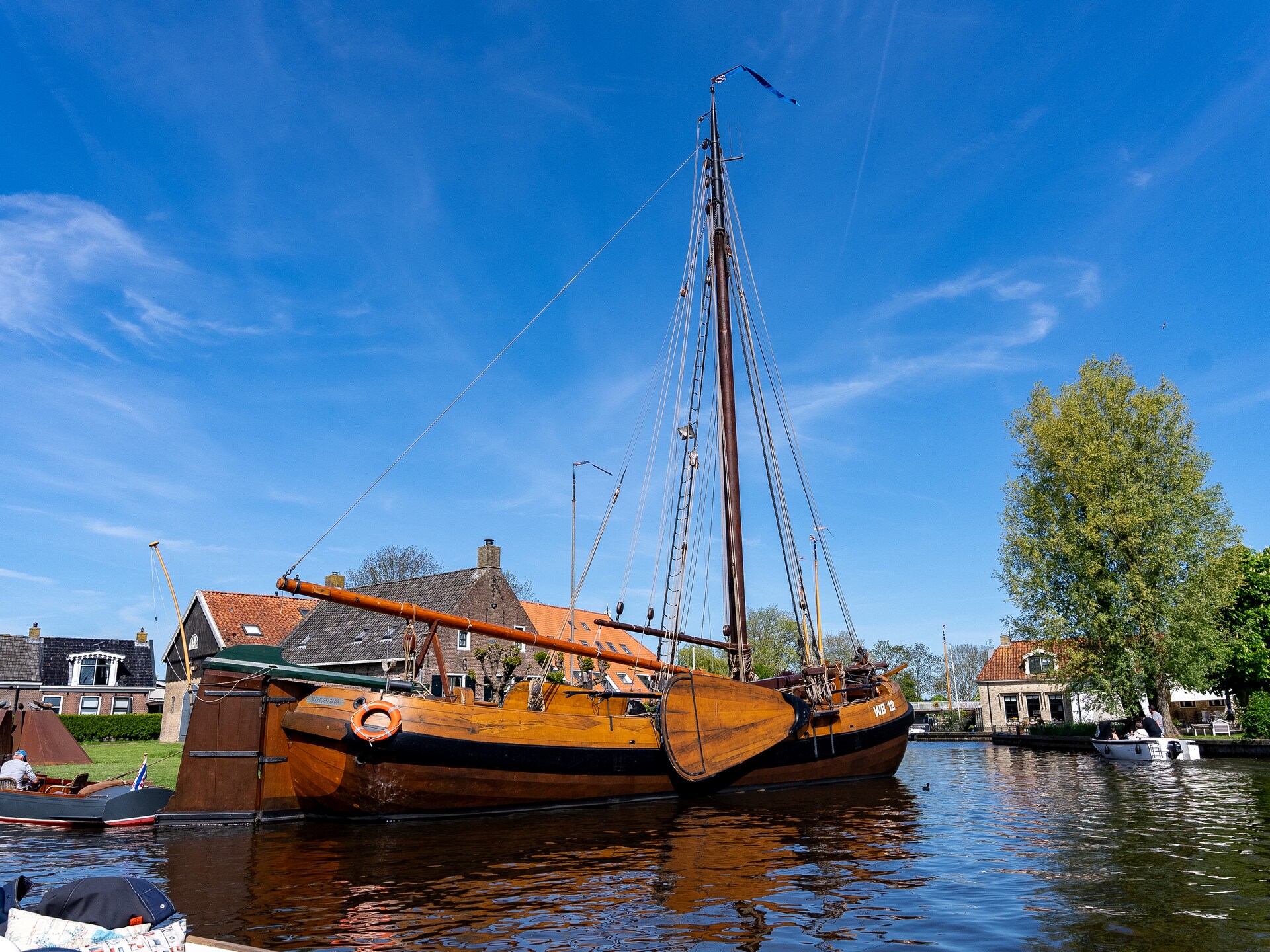 Safaritent aan het water in Heeg – 4 pers. met privéterras aan jachthaven - foto 26