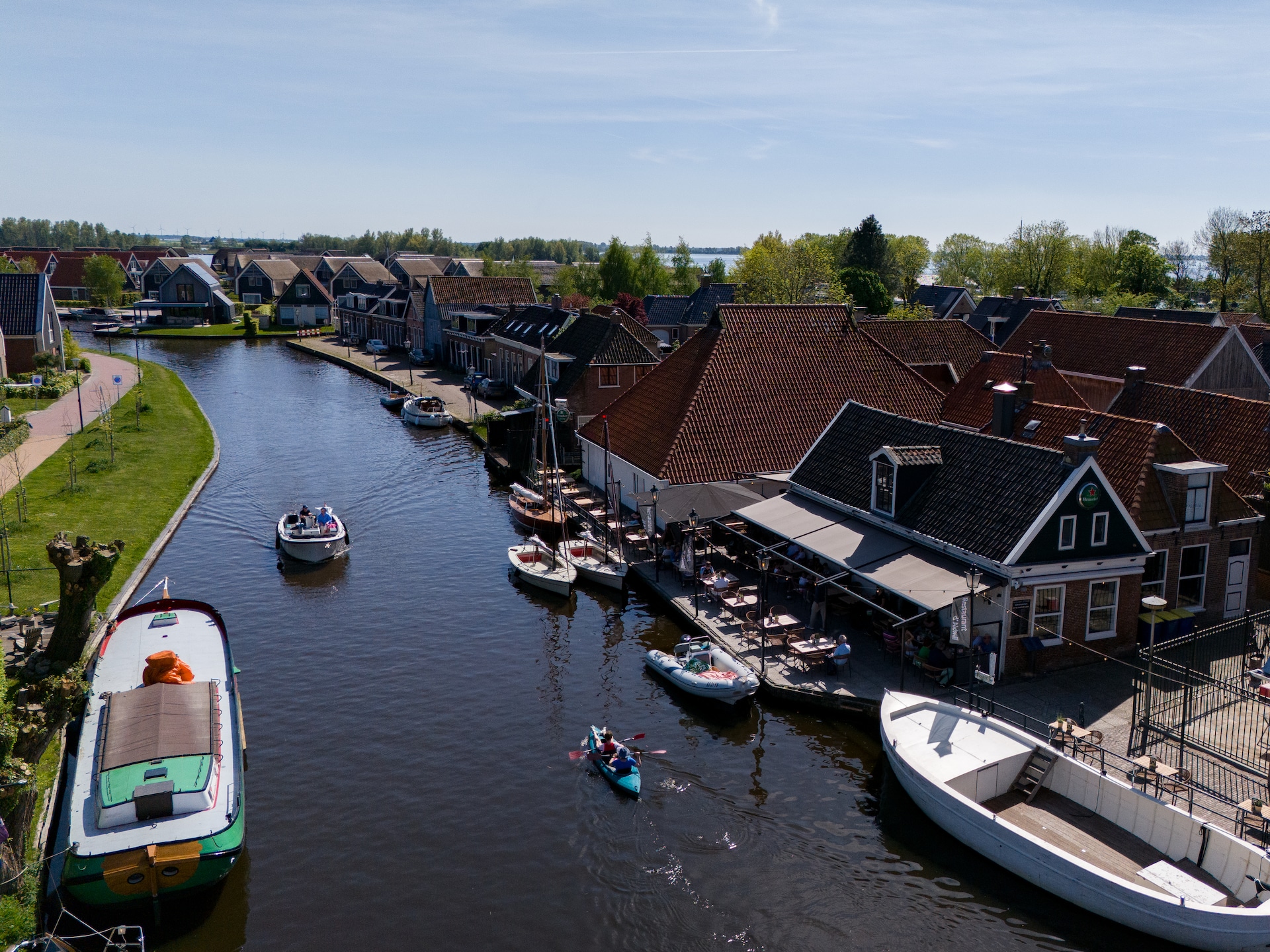 Safaritent aan het water in Heeg – 4 pers. met privéterras aan jachthaven - foto 27