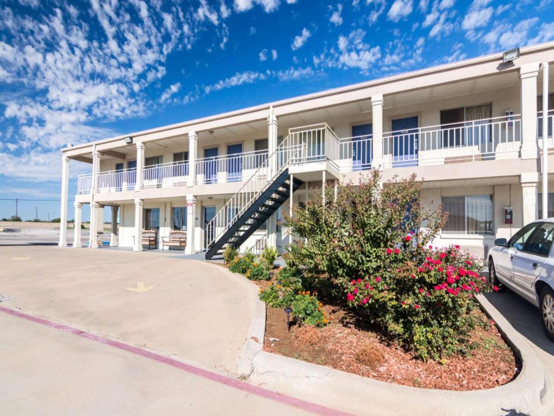 Toegankelijk verblijf met kingsize bed in Wichita Falls – rookvrij - foto 5