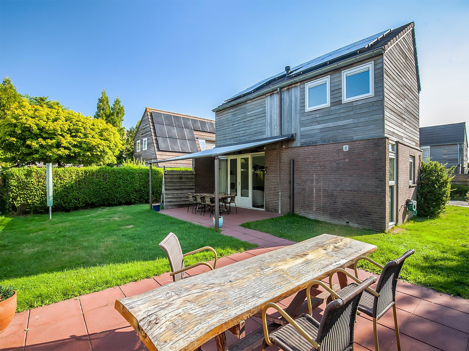 Modern vakantiehuis aan golfbaan in watersportdorp Grou - foto 8
