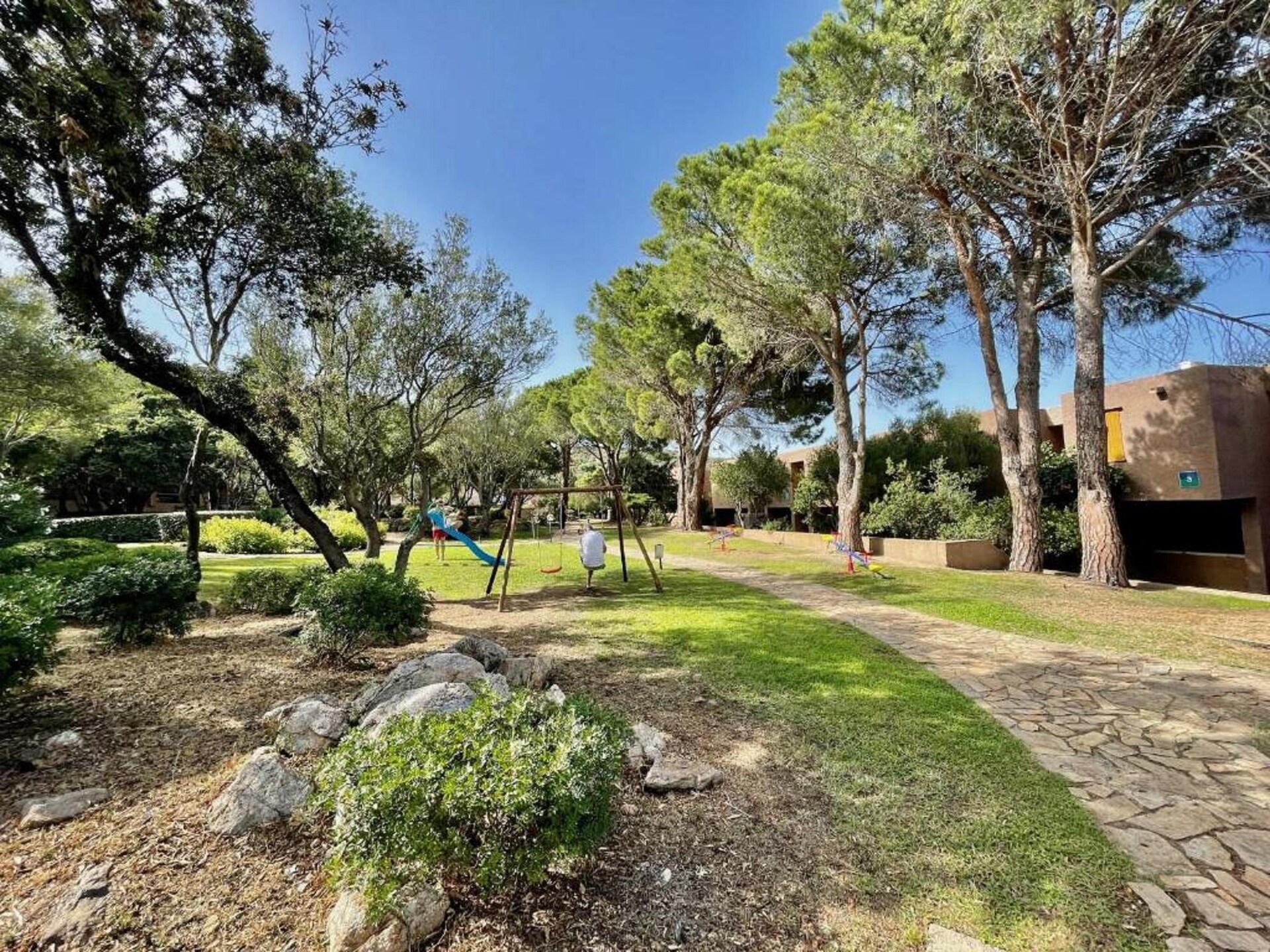 Op 1,0 km van zee: Comfortabel appartement voor 4 personen in Olbia - foto 17
