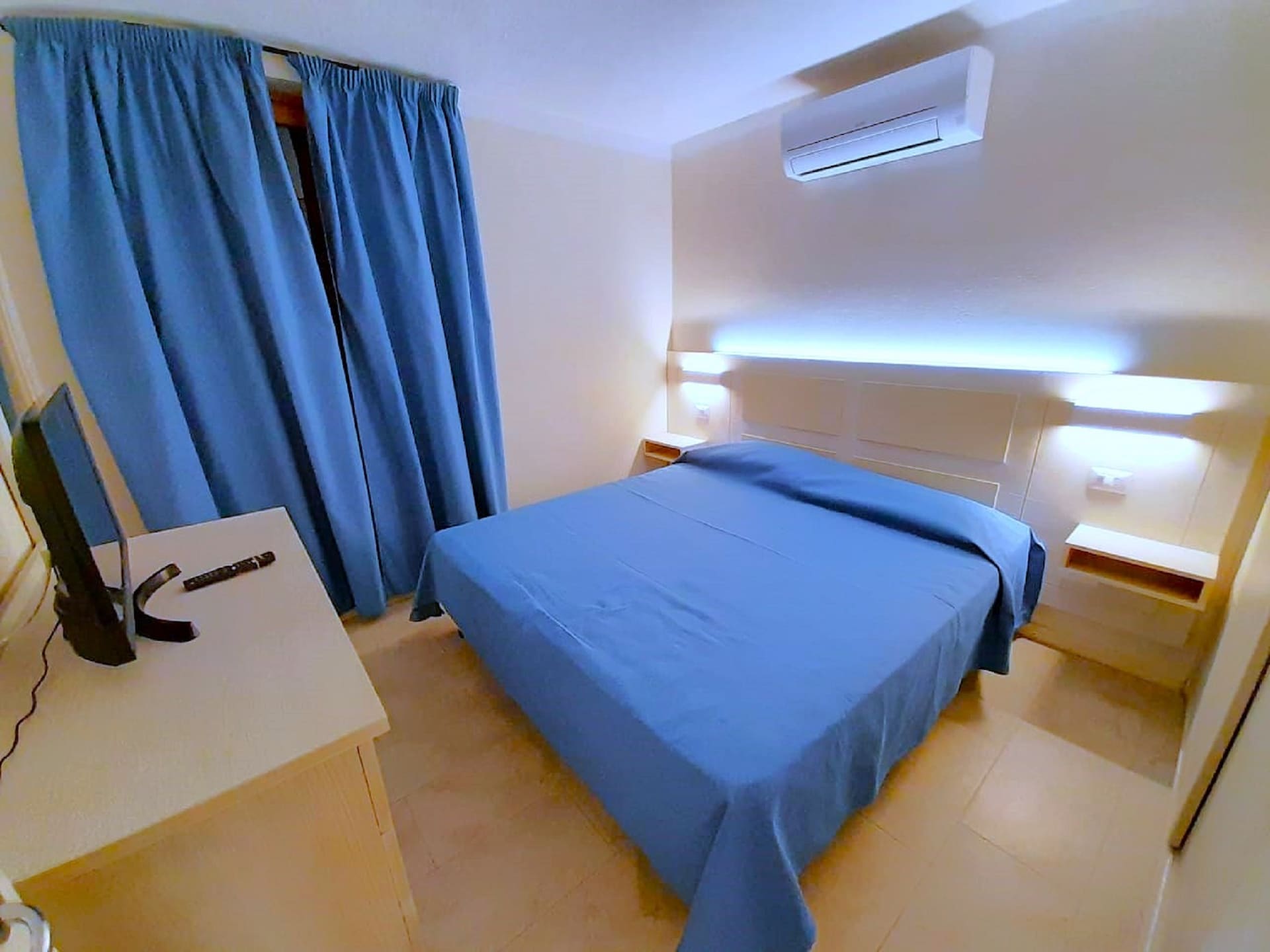 Op 1,0 km van zee: Comfortabel appartement in Olbia voor 4 personen - foto 18