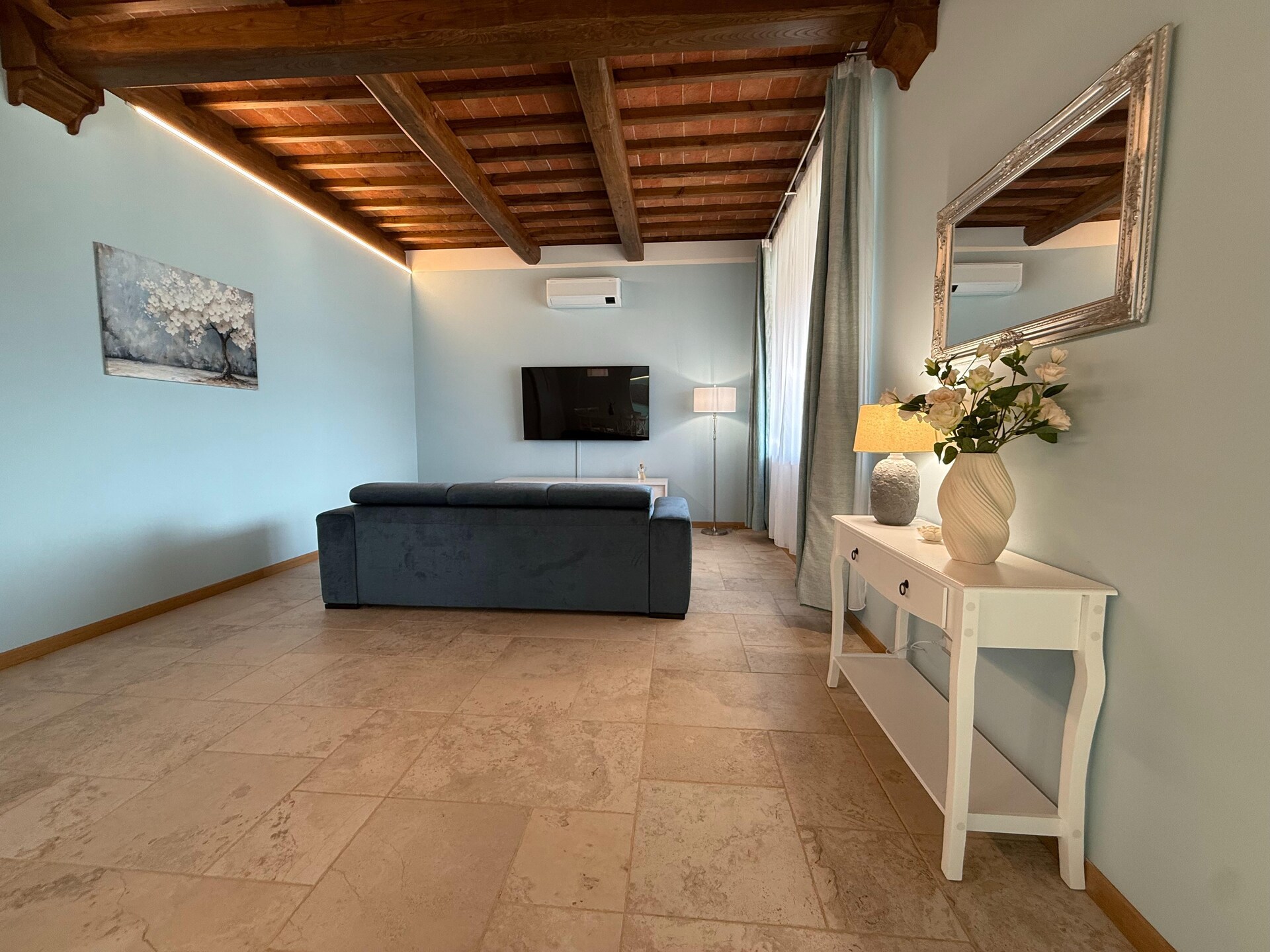Luxe appartement Orchidea in Poppi met zwembad en uitzicht - foto 11