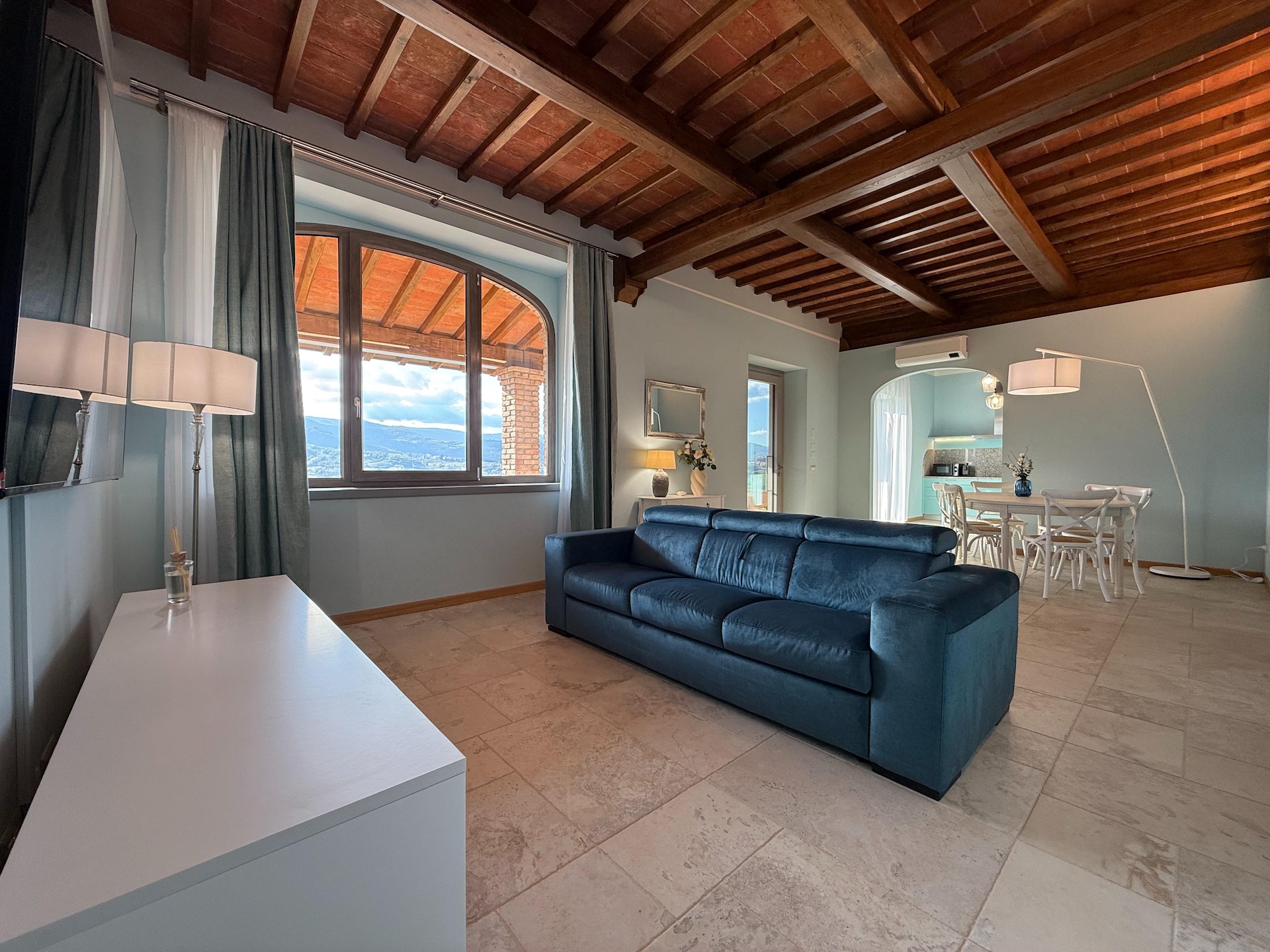Luxe appartement Orchidea in Poppi met zwembad en uitzicht - foto 12